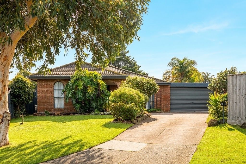 10 Petrel Court, Carrum Downs, VIC 3201