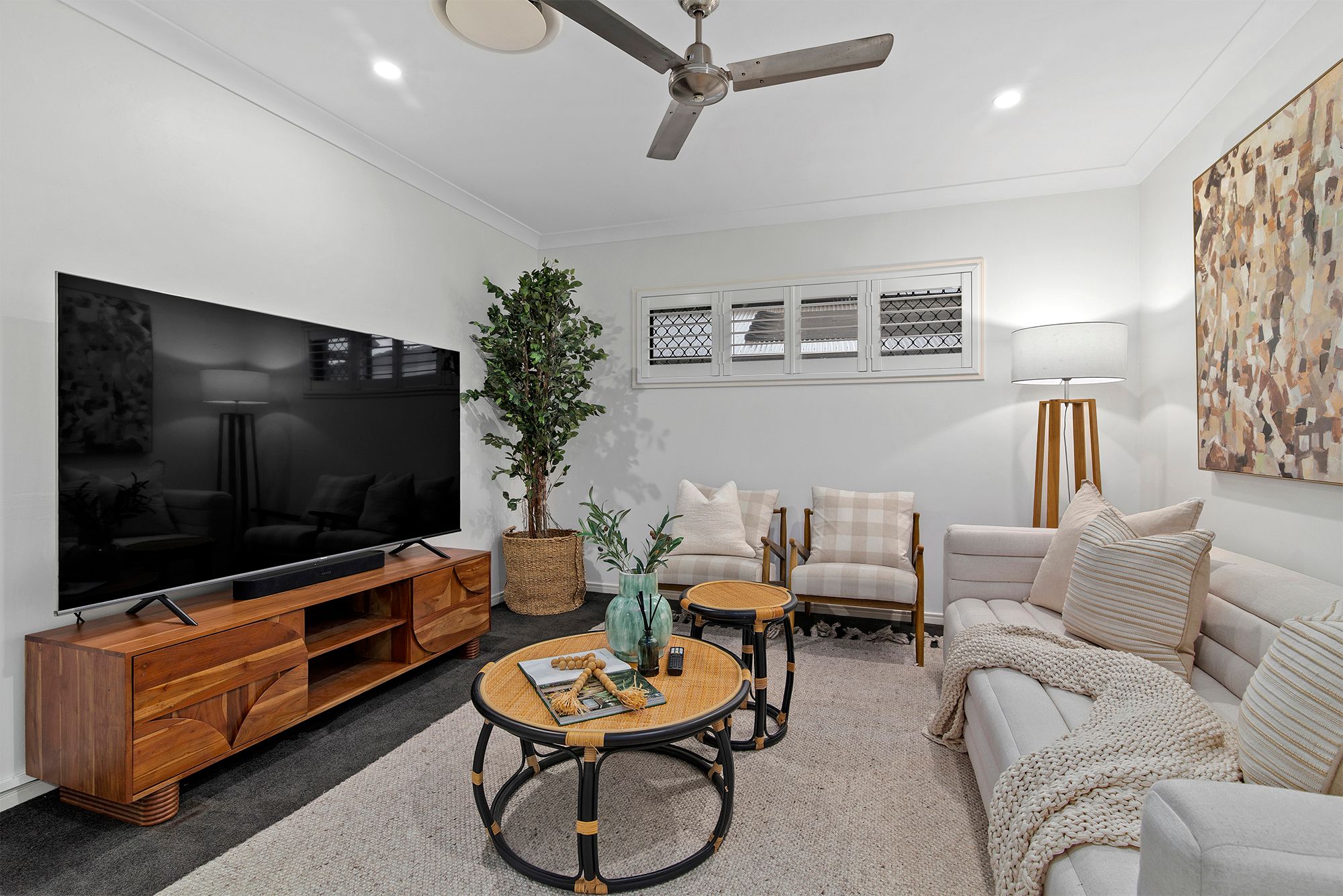 4 King Parrot Close — photo 11 of 27