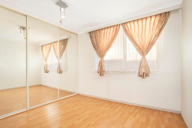 9/33 Toolambool Road, Carnegie, VIC 3163