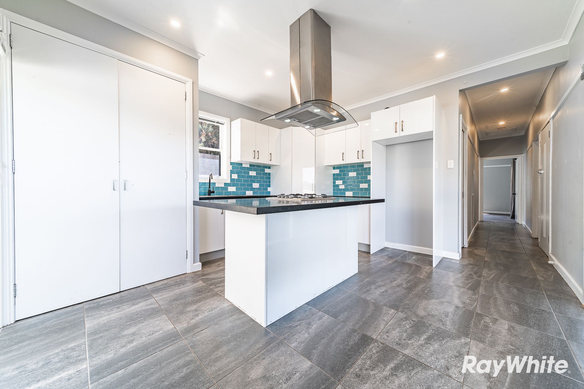 100 Mackenzie Street West, Golden Square, VIC 3555