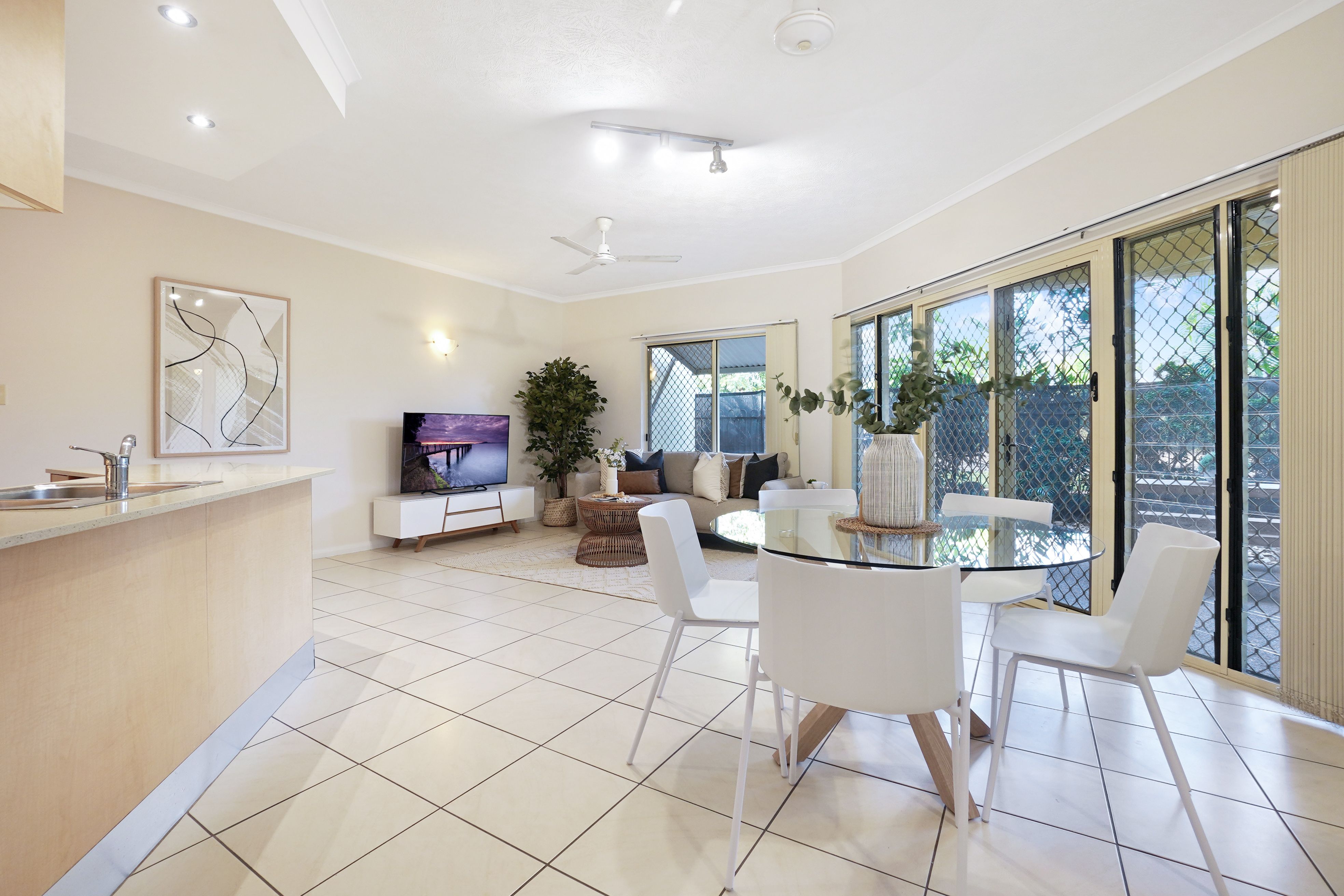 12 Mackillop Street, Parap NT 0820