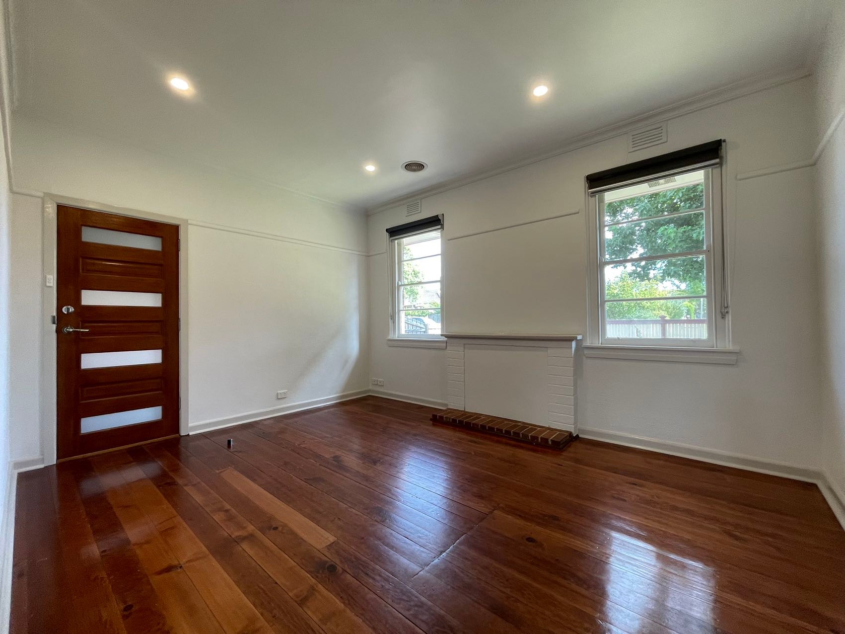 15 Taylor Avenue, Reservoir, VIC 3073