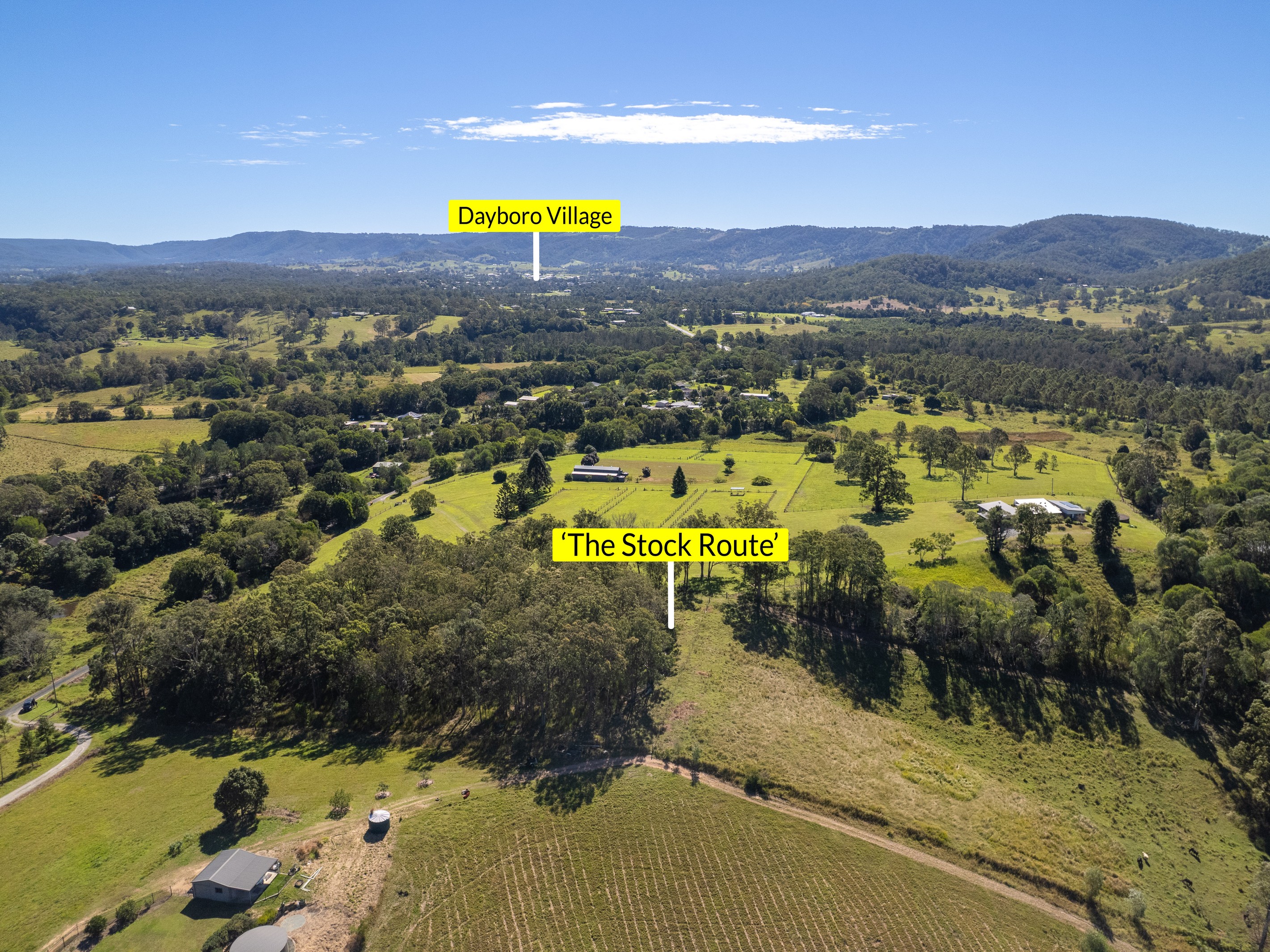 Armstrong Creek, QLD 4520