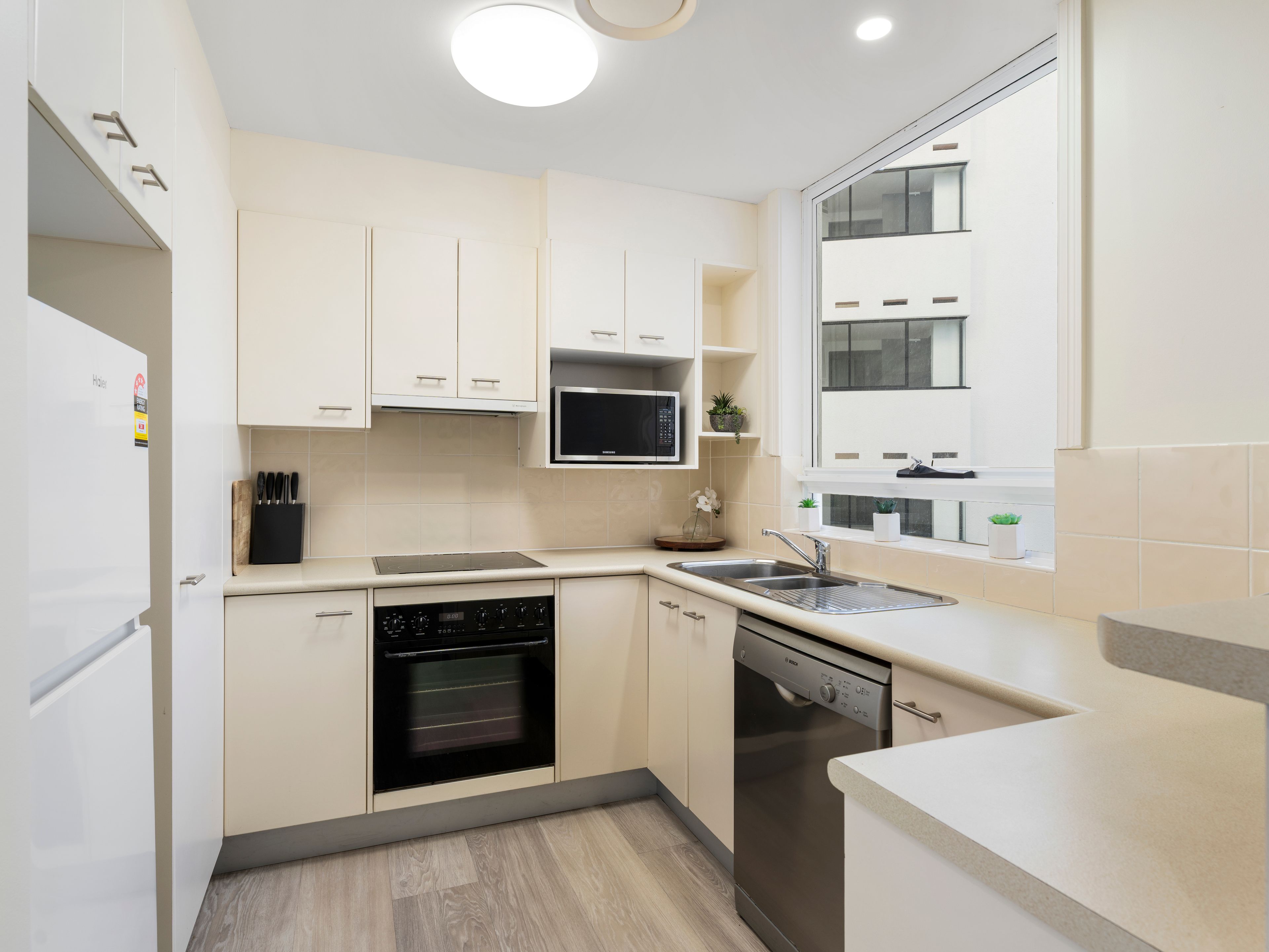25/140-144 Alexandra Parade — photo 4 of 20