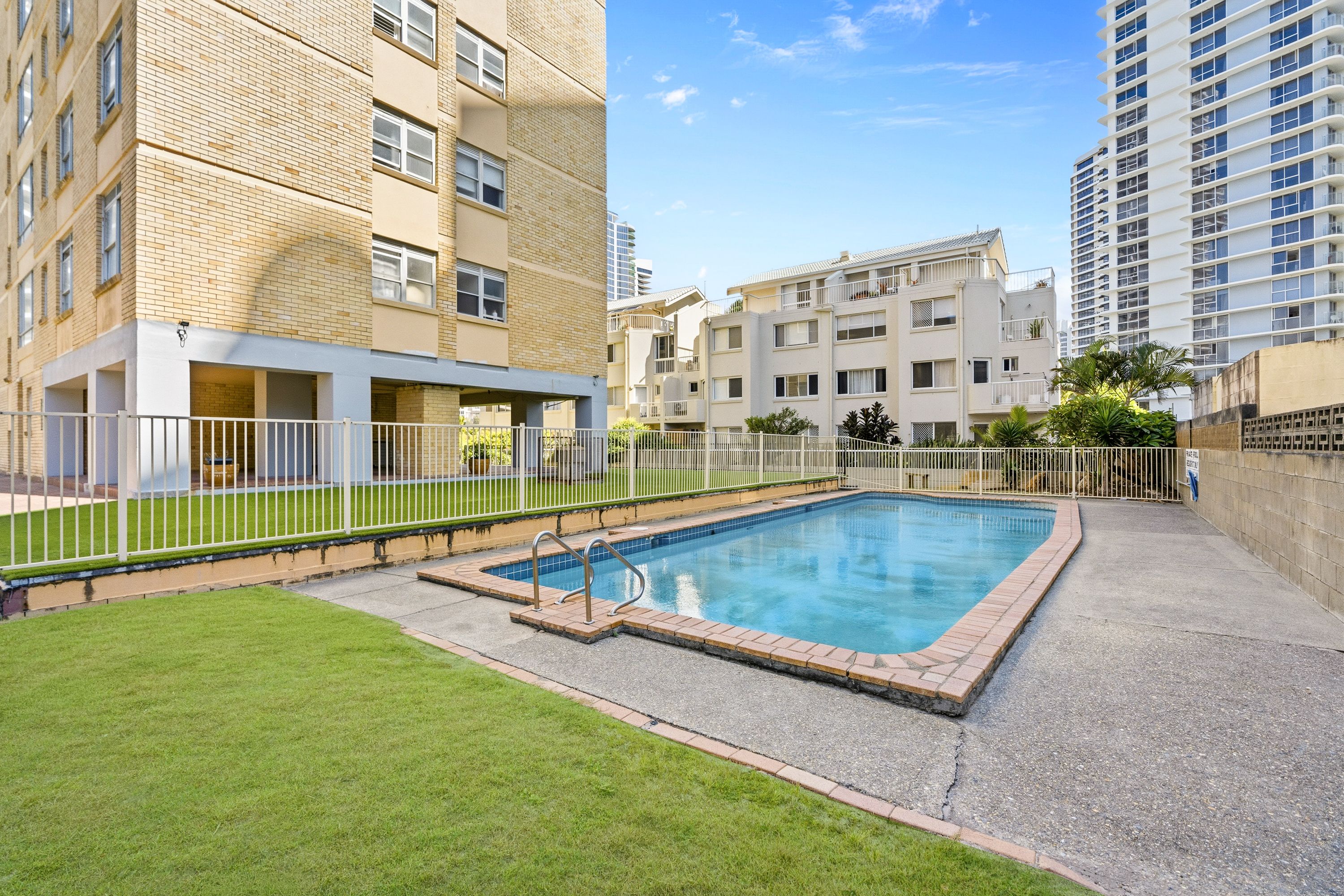 18/15 Pacific Street — photo 17 of 17
