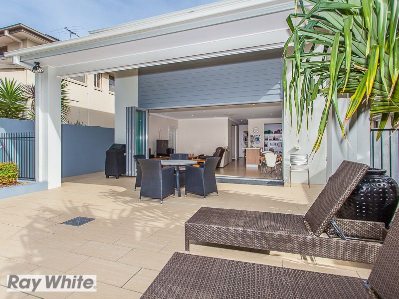 32 Elkington Circuit, North Lakes, QLD 4509