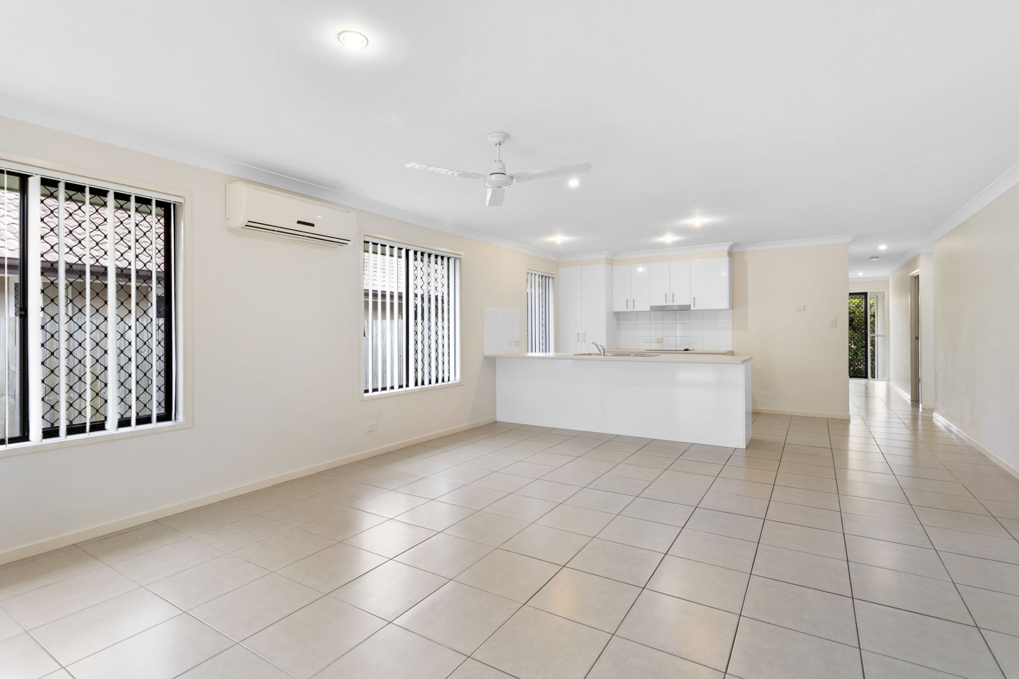 31 Chase Crescent, North Lakes, QLD 4509