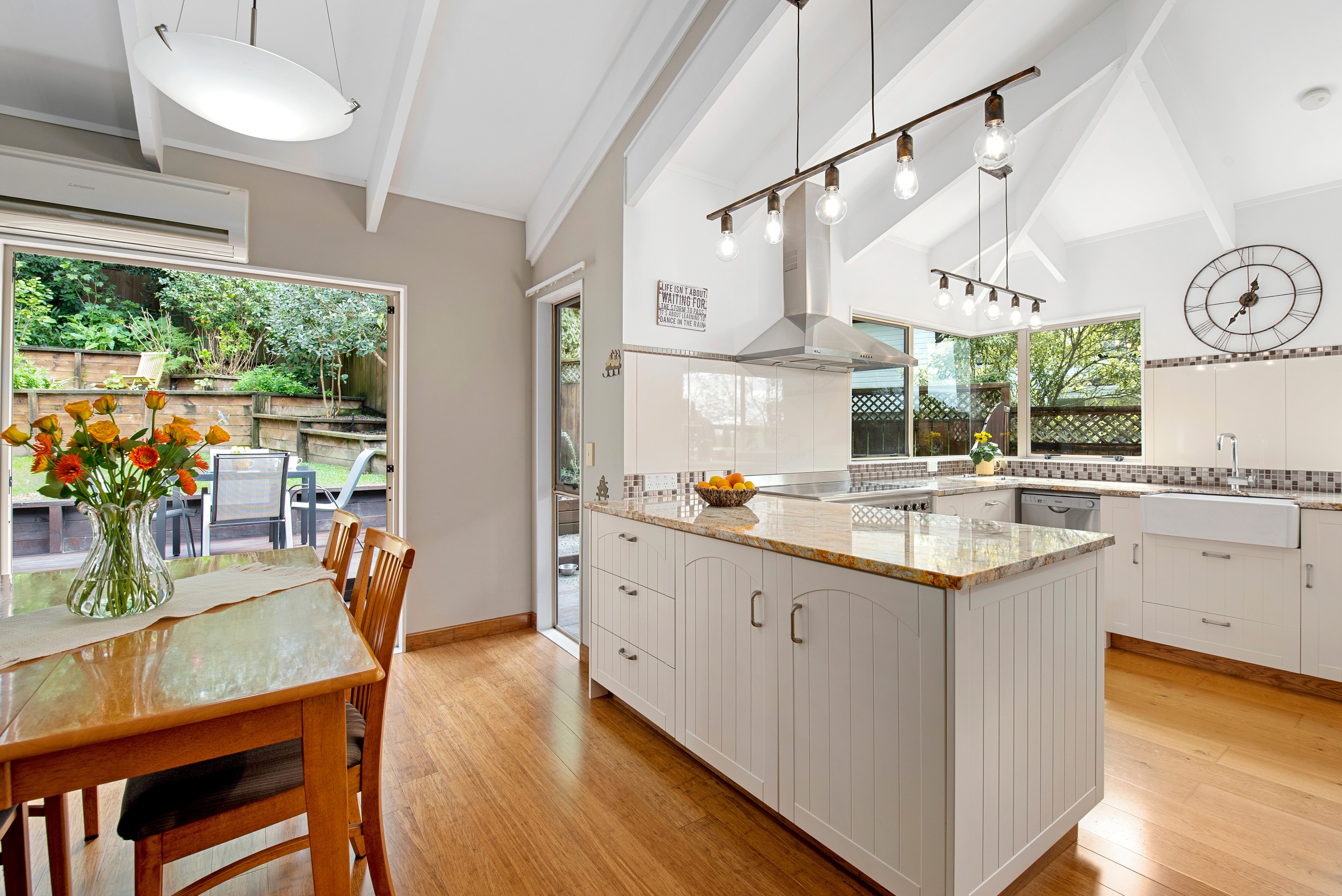 14 Dee Place, Torbay, North Shore City