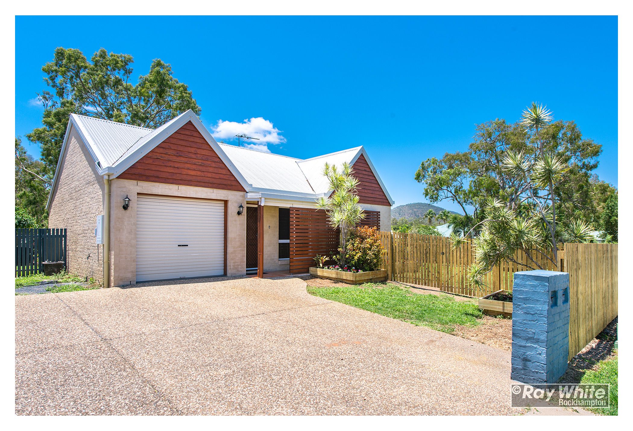 576 Norman Road, Norman Gardens QLD 4701