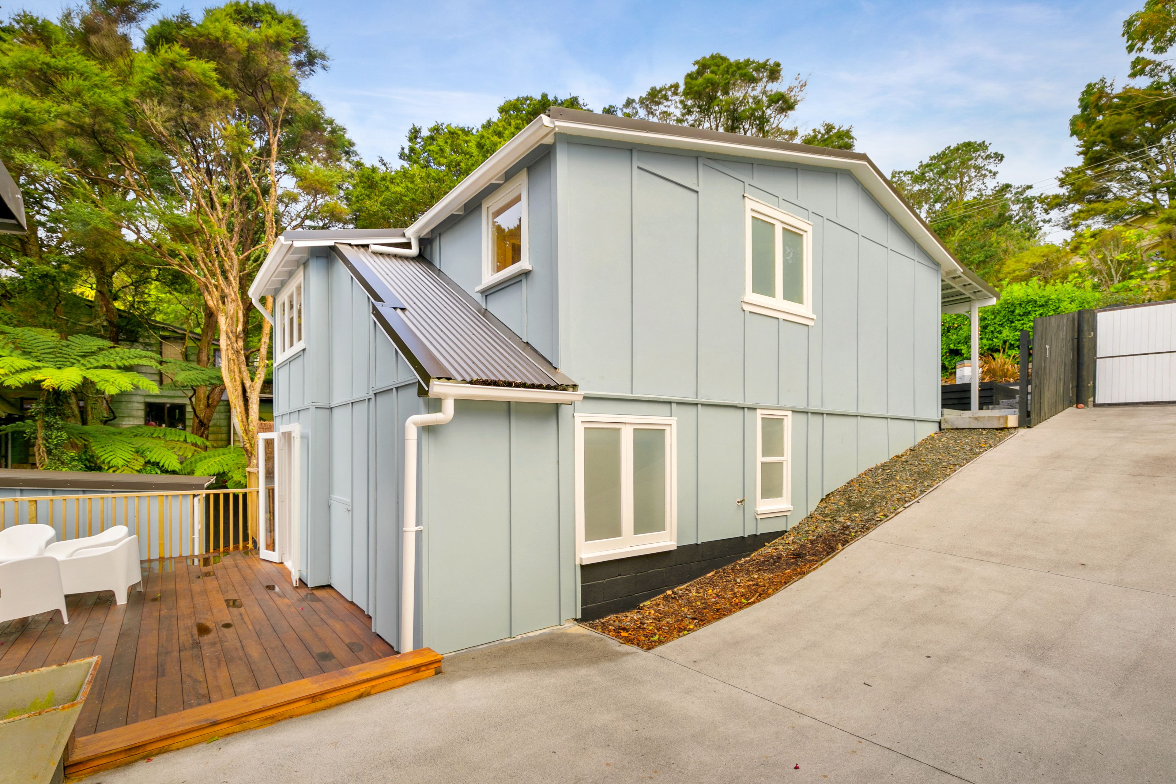 591 South Titirangi Road, Titirangi, Waitakere City