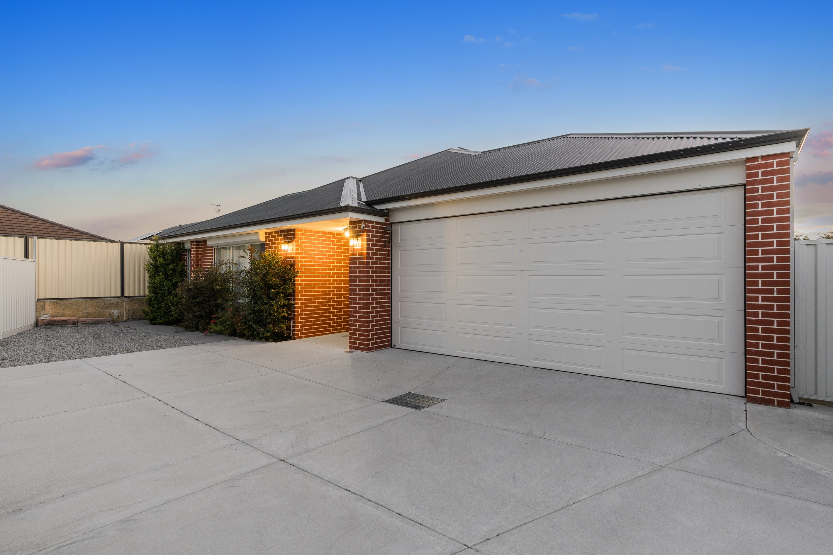 8 Redtail Close, Gosnells, WA 6110