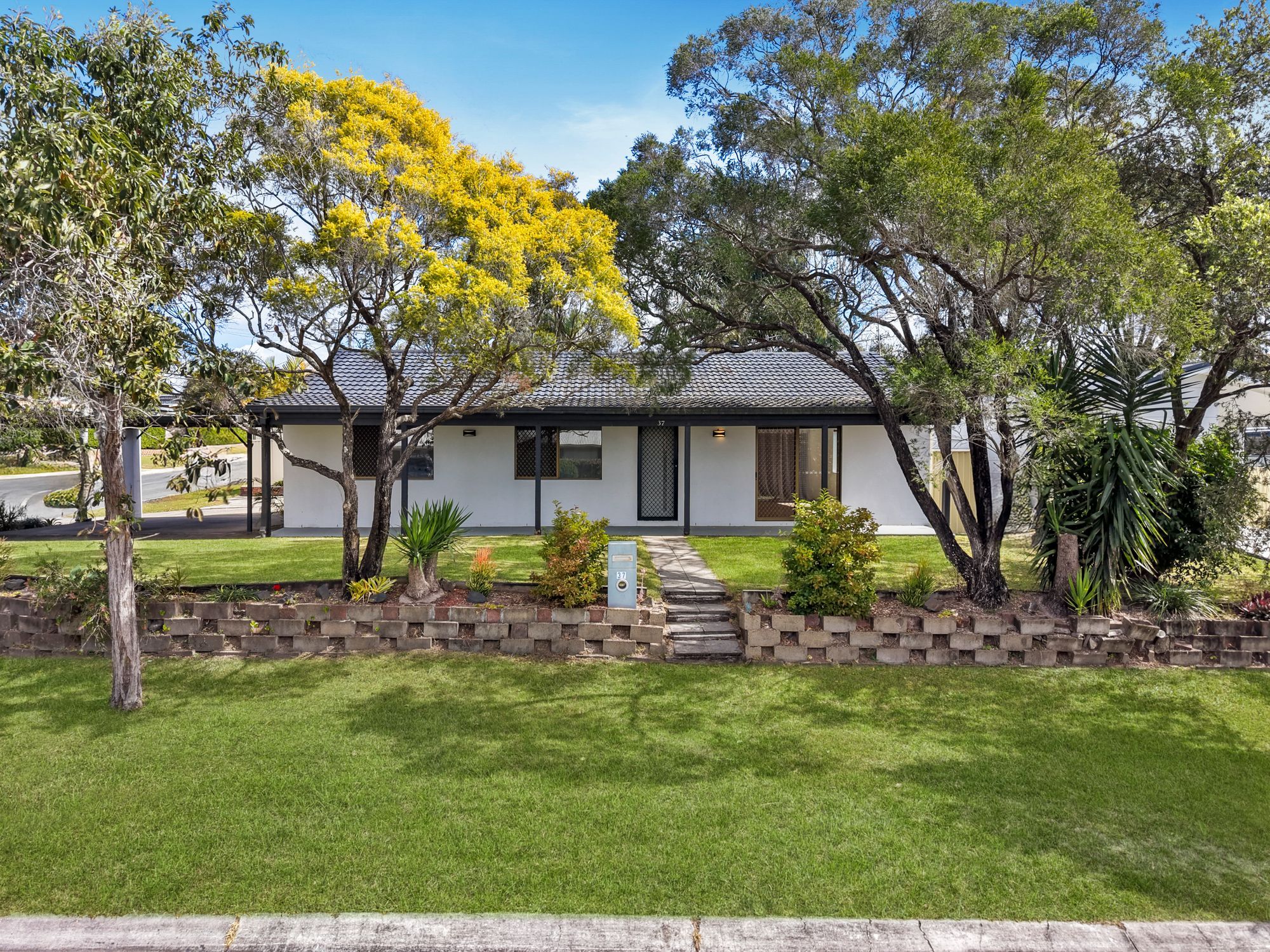 37 Parliament Street, Bethania, QLD 4205
