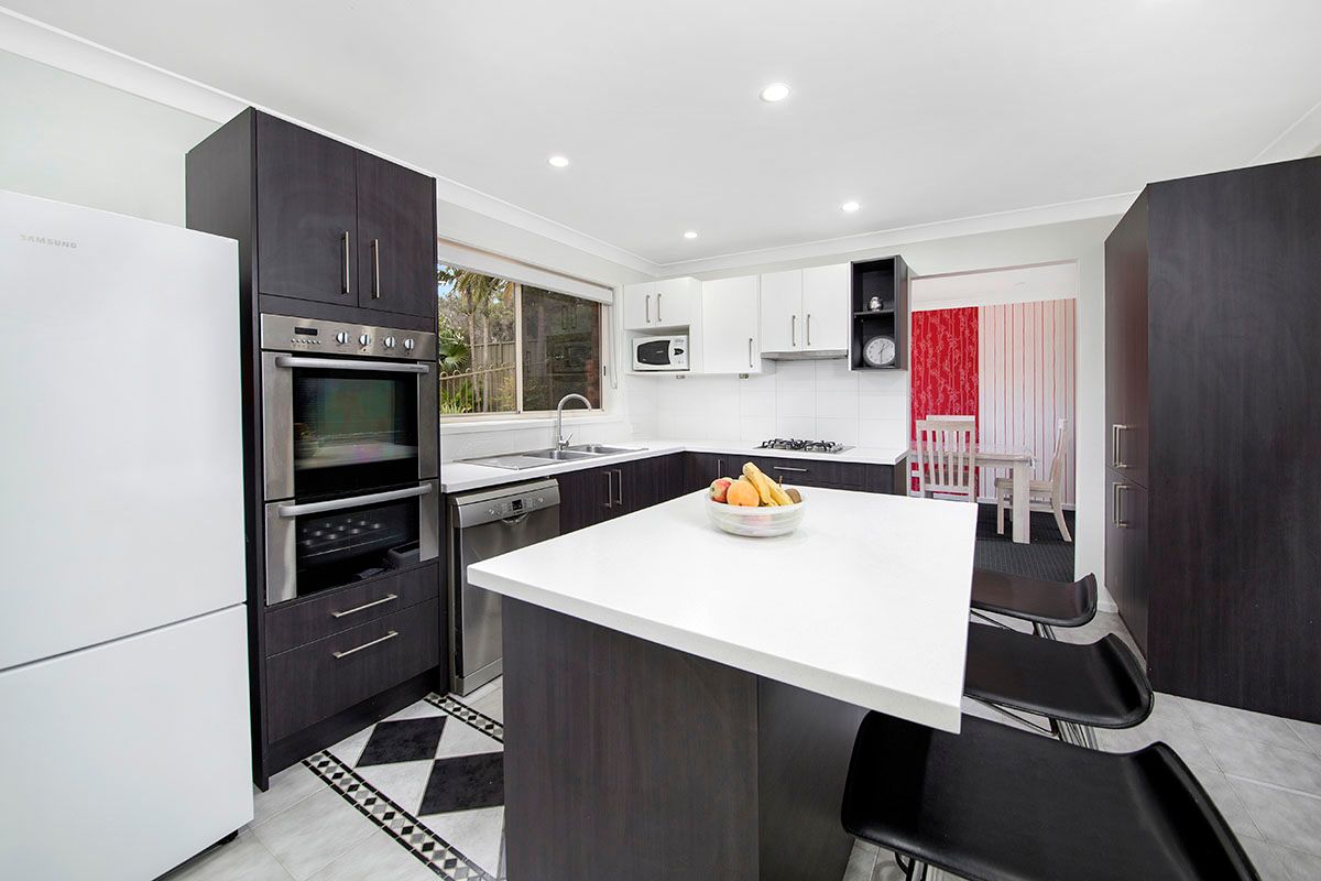 8 Moonah Road, Alfords Point, NSW 2234