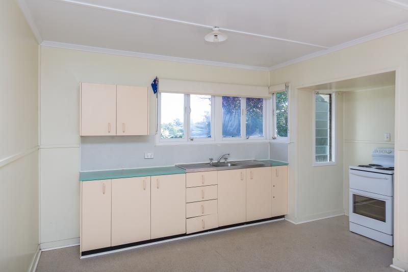 222 Winstanley Street, Carina Heights, QLD 4152