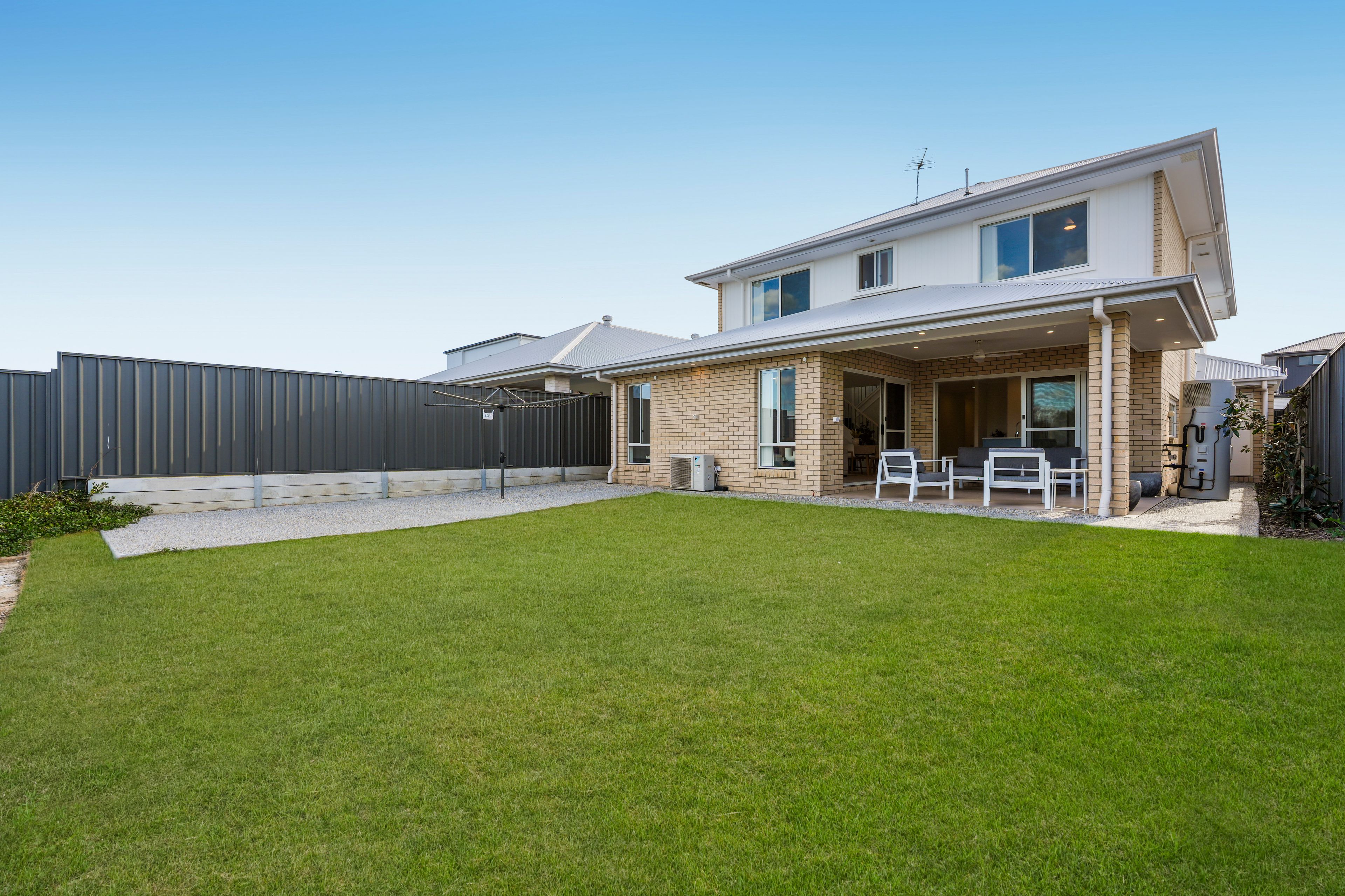162 Carnarvon Drive — photo 21 of 25