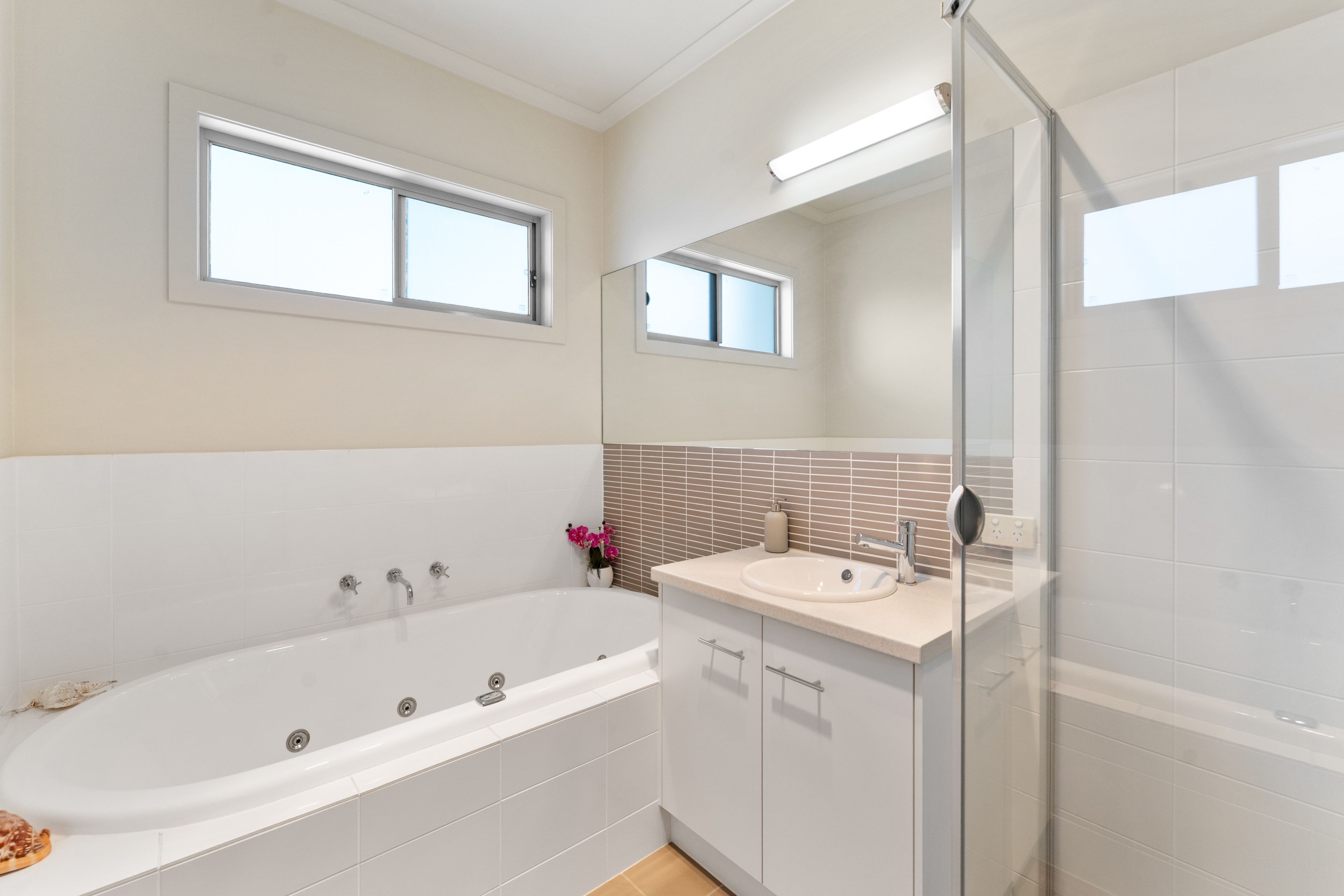 36 Brook Street — photo 14 of 20