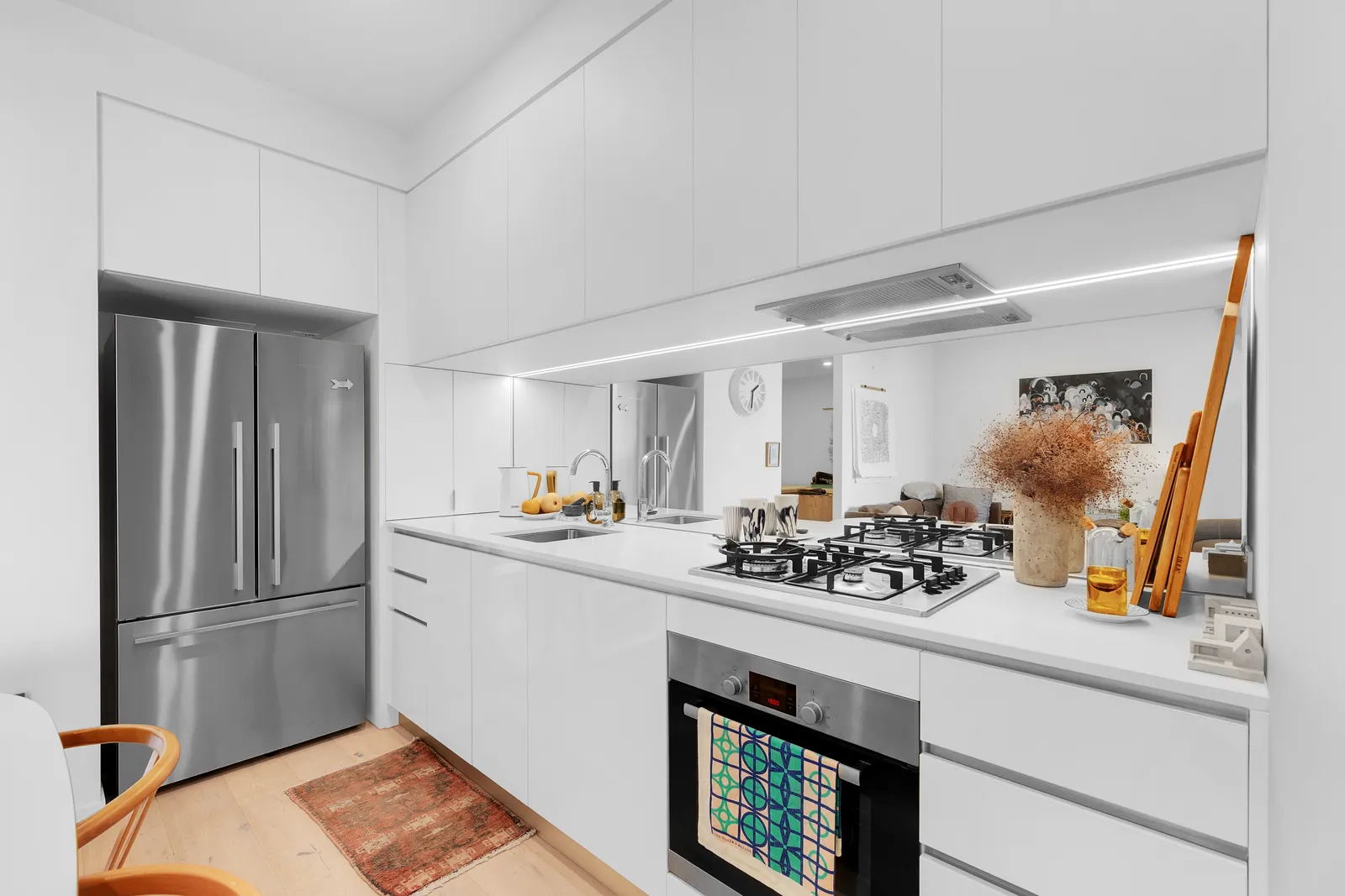 20606/19 Wilson Street, West End
