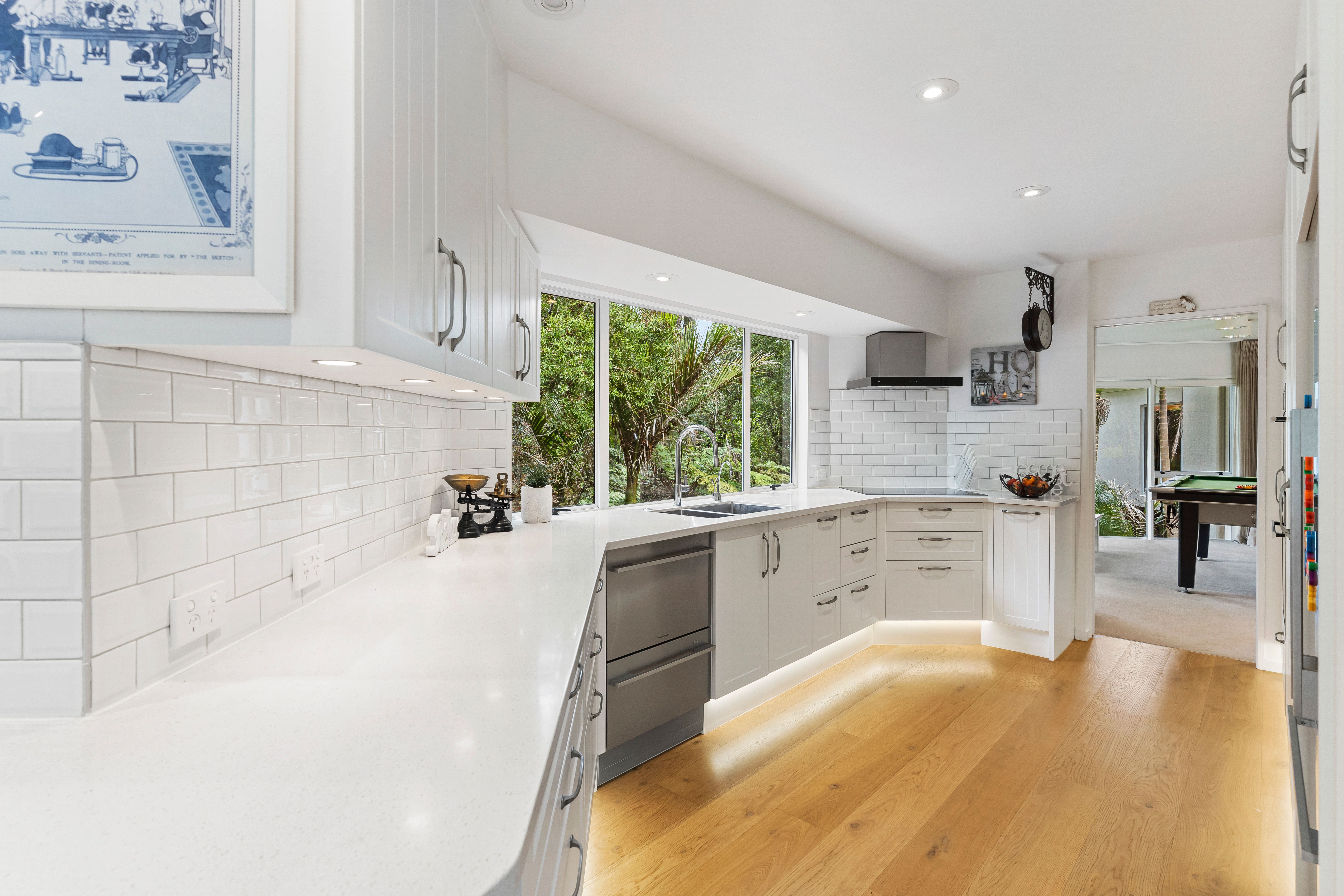 16 Dene Court Lane, Greenhithe, North Shore City