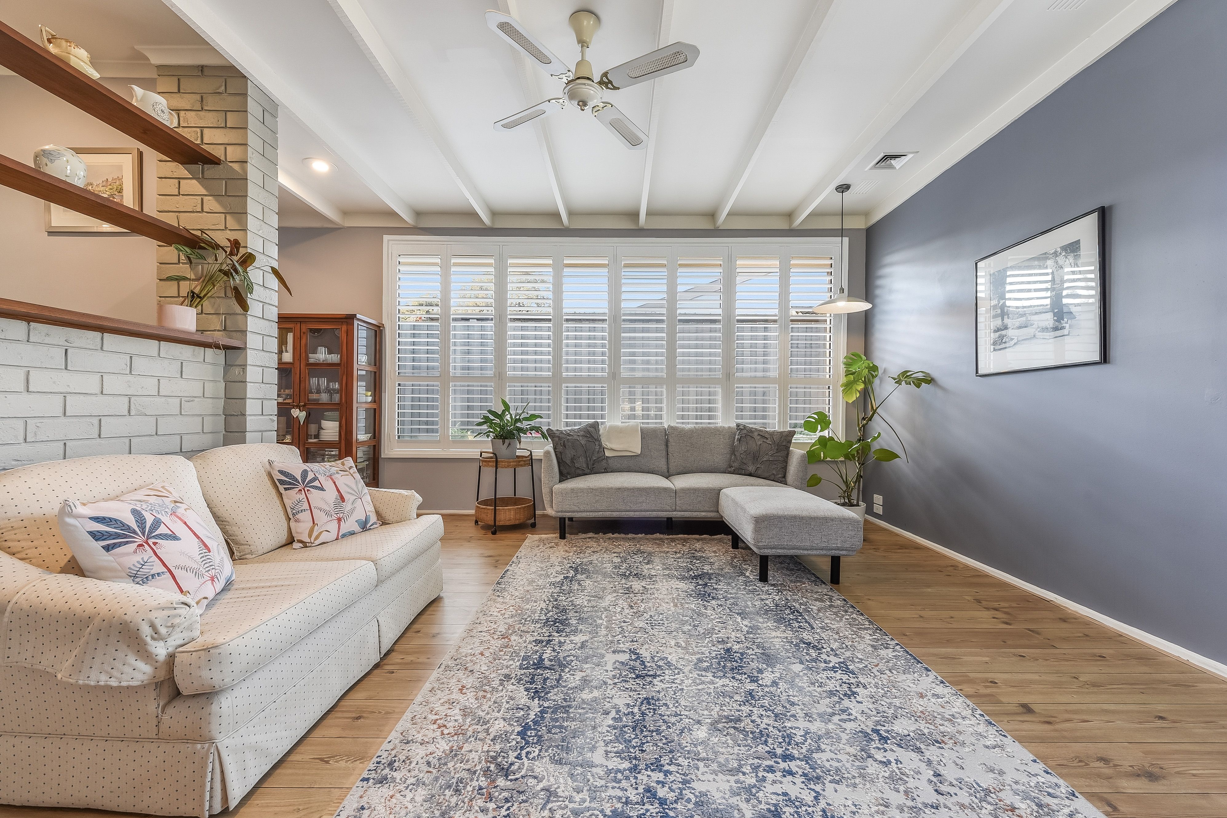 16 Rowena Rise — photo 3 of 19