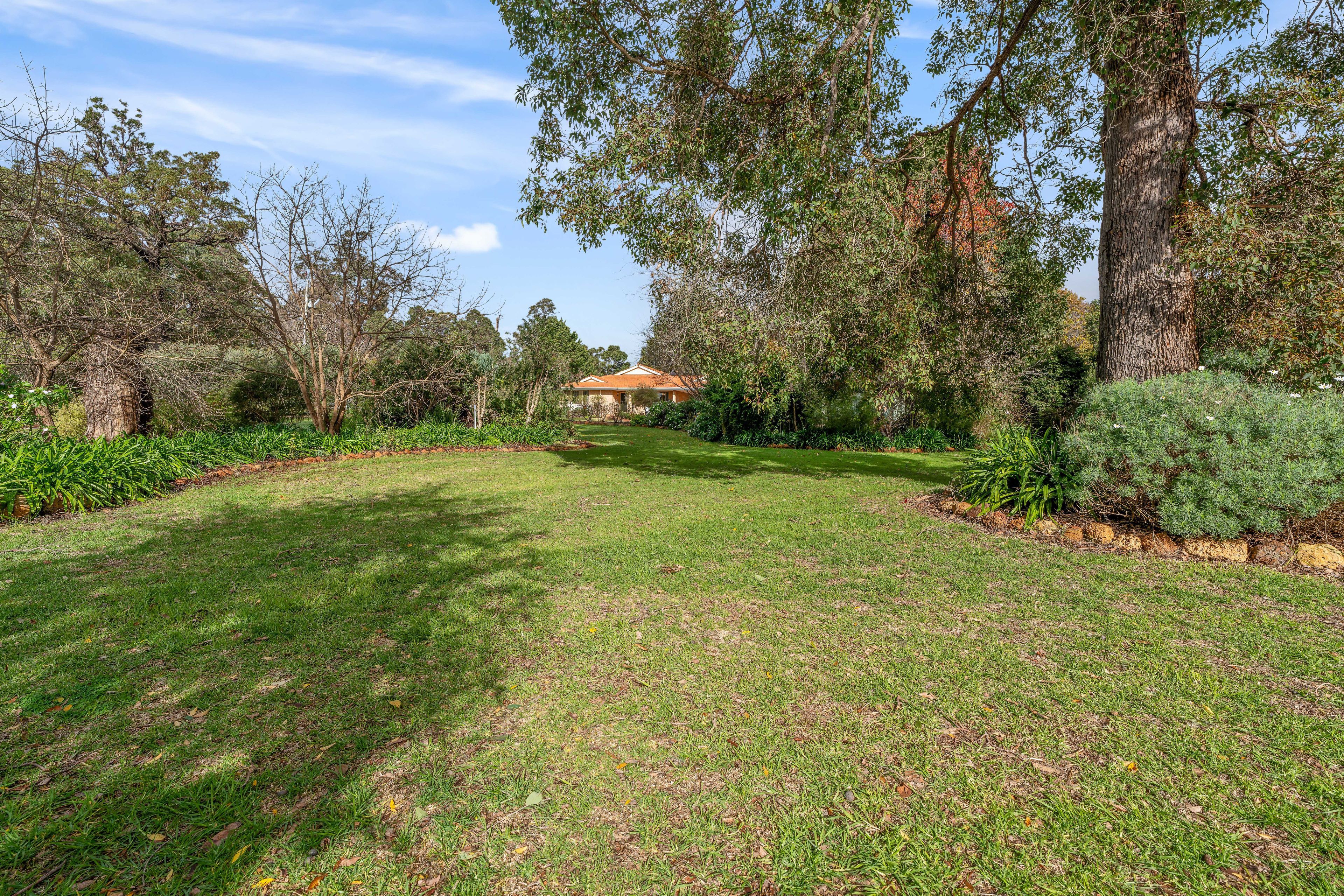 7 Caniroglen Court, Manjimup, WA 6258