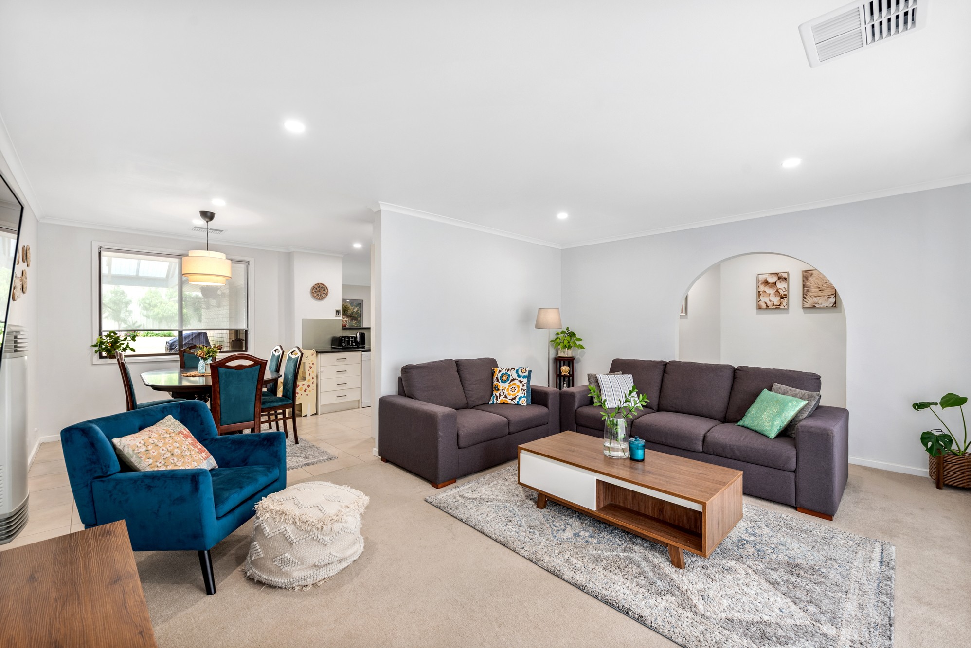 15 Jade Crescent, Happy Valley, SA 5159