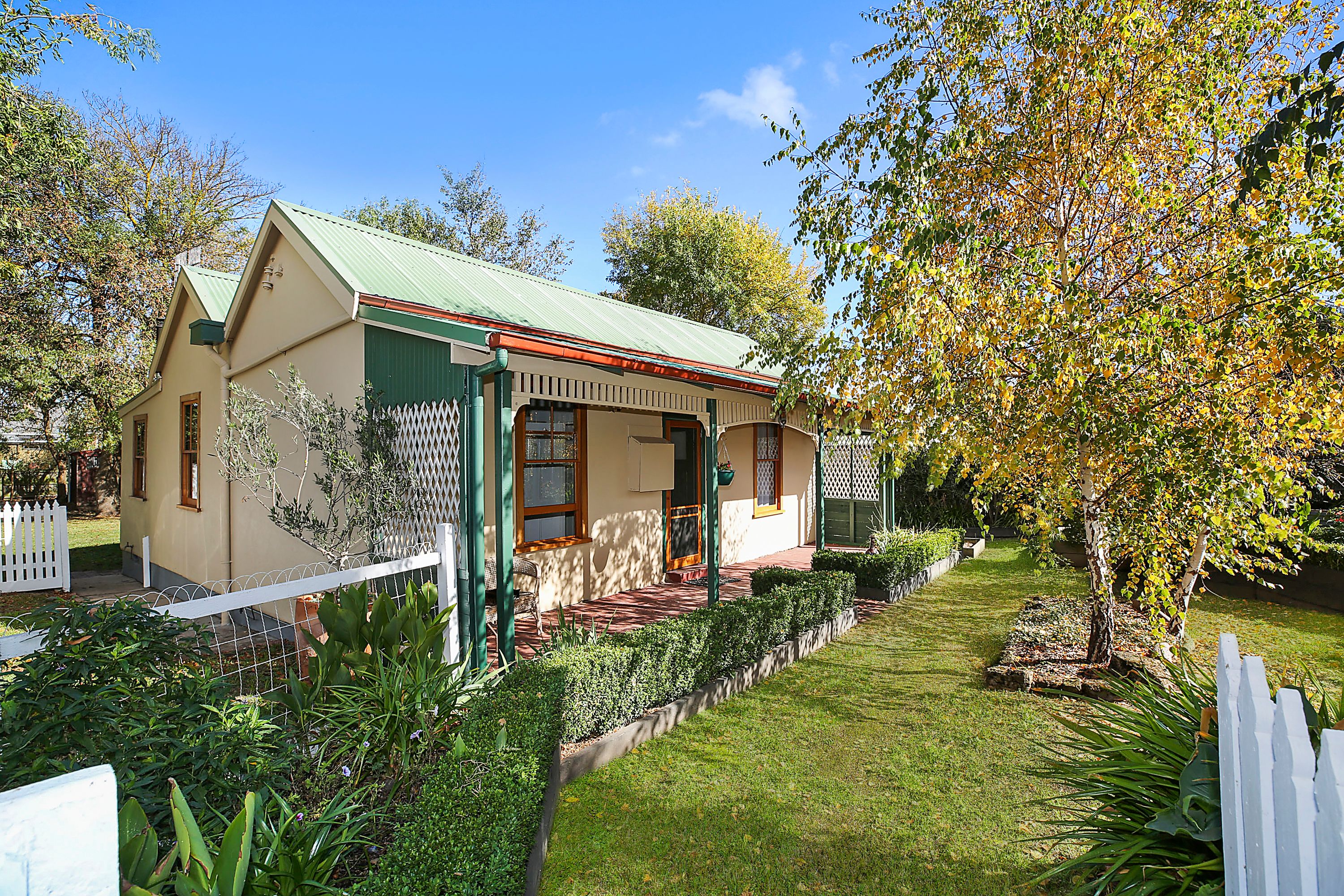25 Ziegler Parade, Allansford VIC 3277