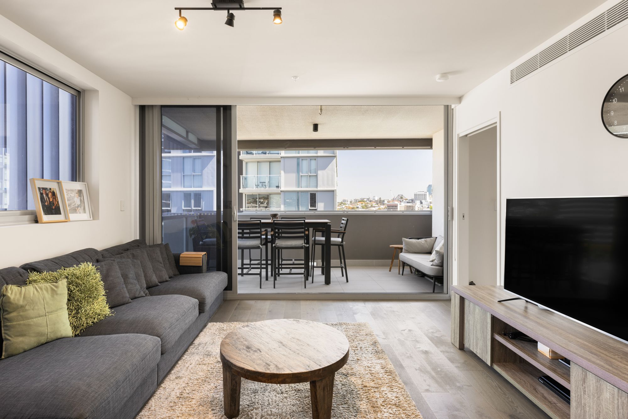 908/70 Longland Street, Newstead, QLD 4006