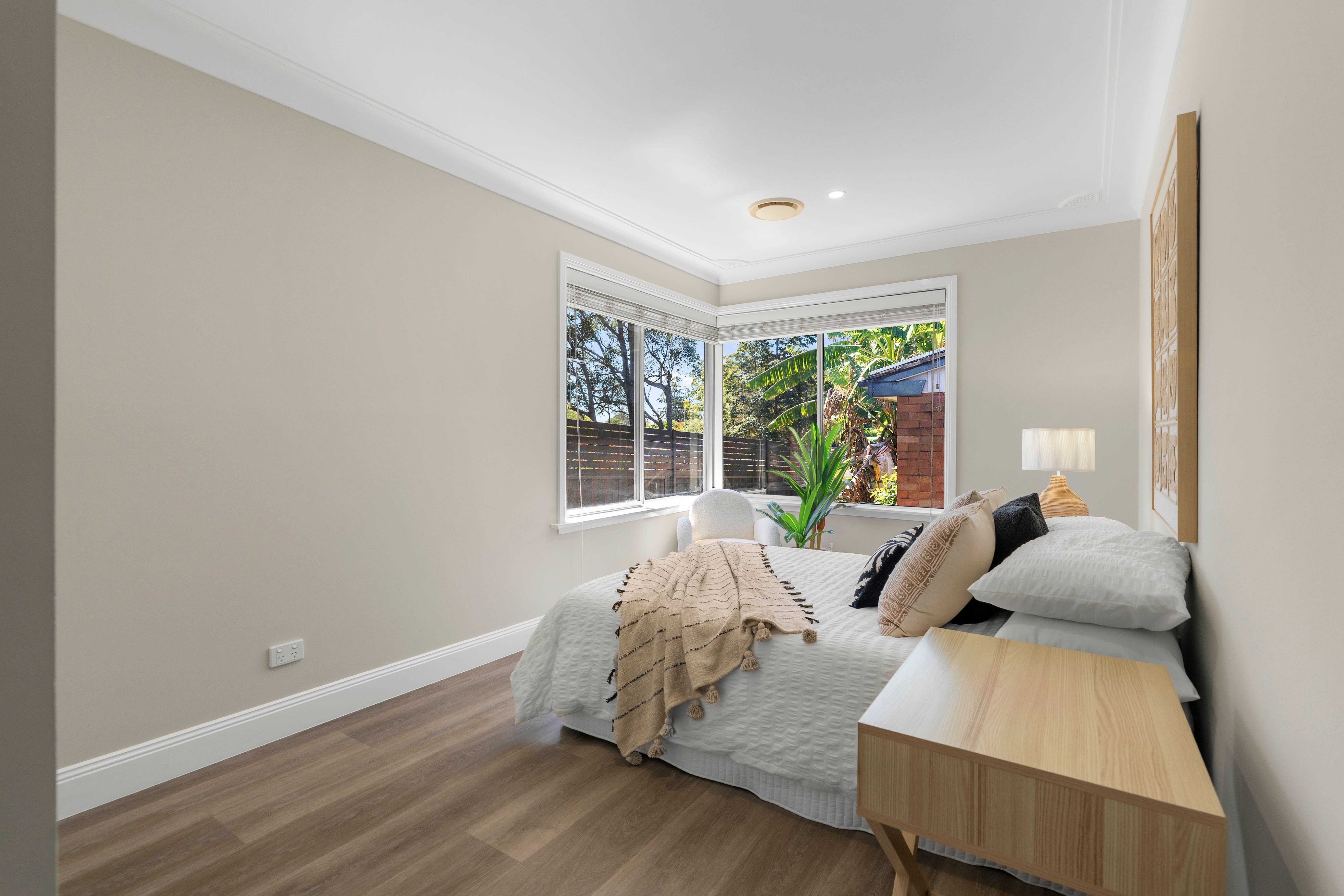 45 Boyce Avenue — photo 20 of 30