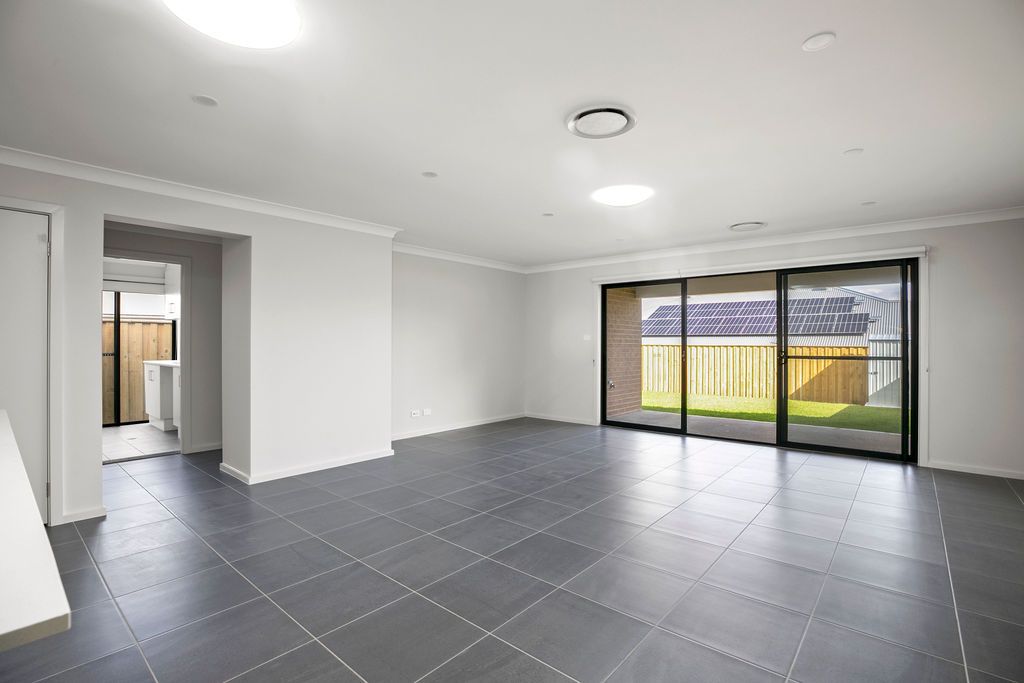 2 Francis Street — photo 3 of 8