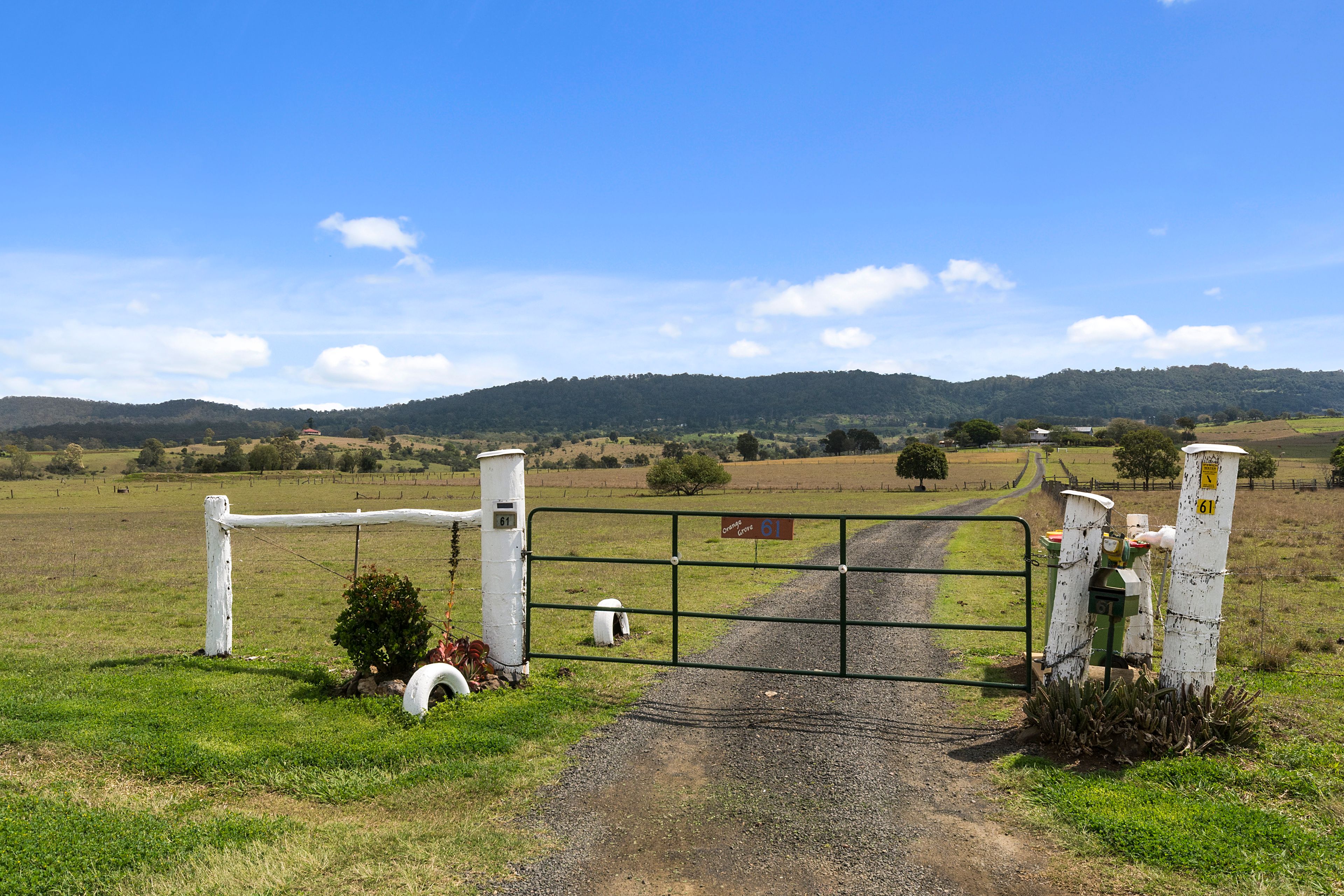 61 Henderson Road, Lanefield, QLD 4340