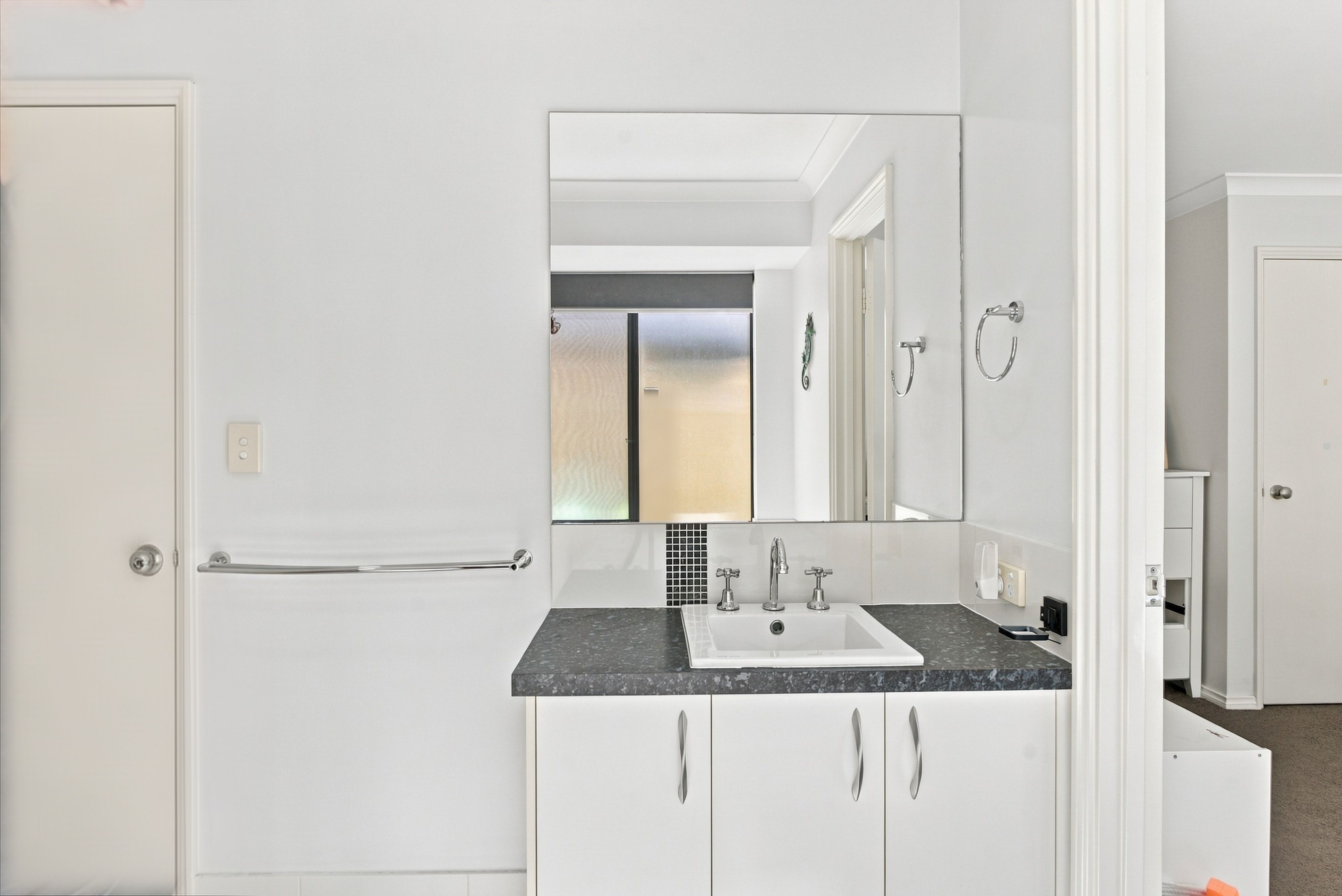 122 Kemp Street — photo 19 of 30