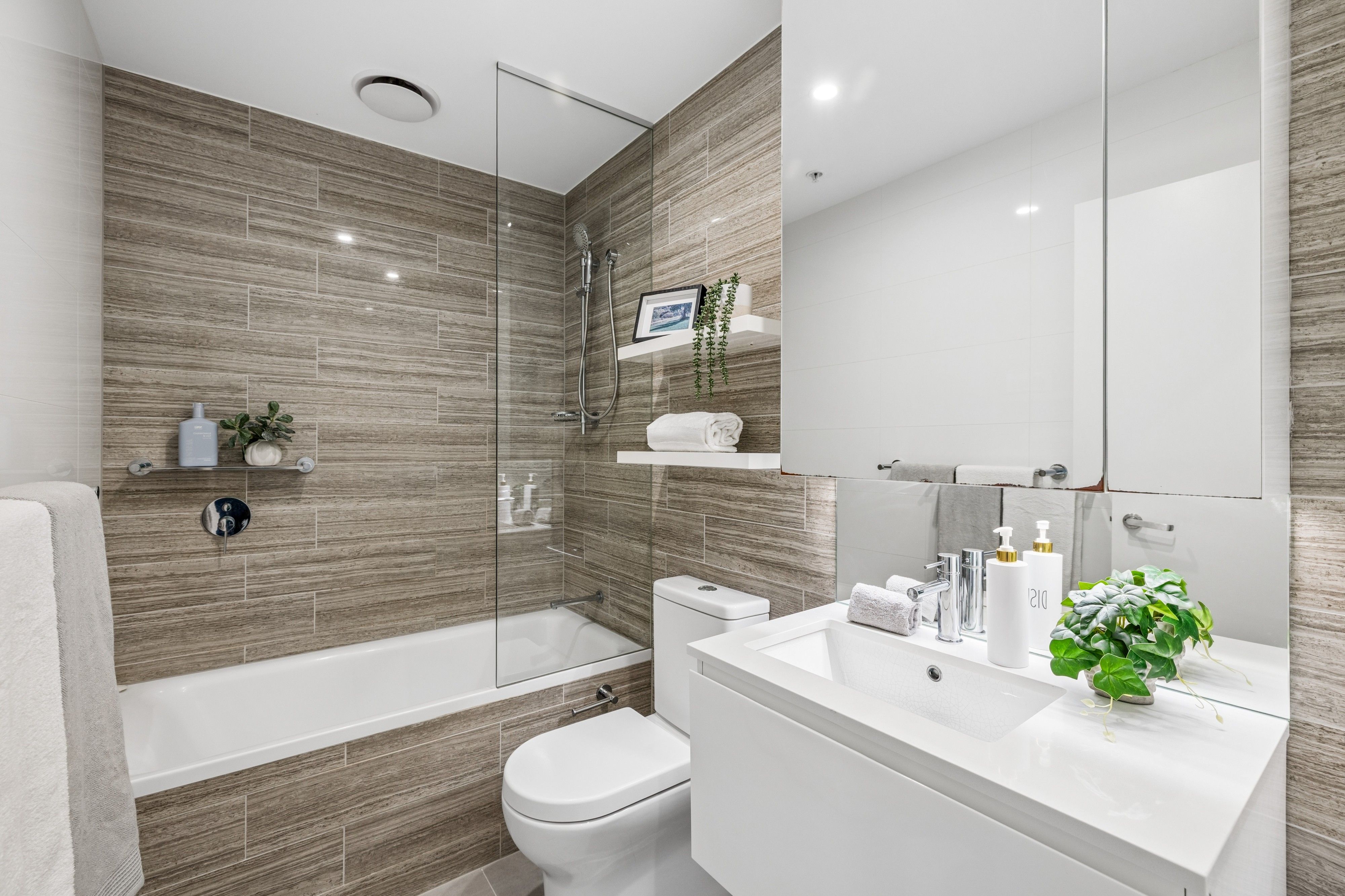 206/2 Chisholm Street — photo 7 of 20