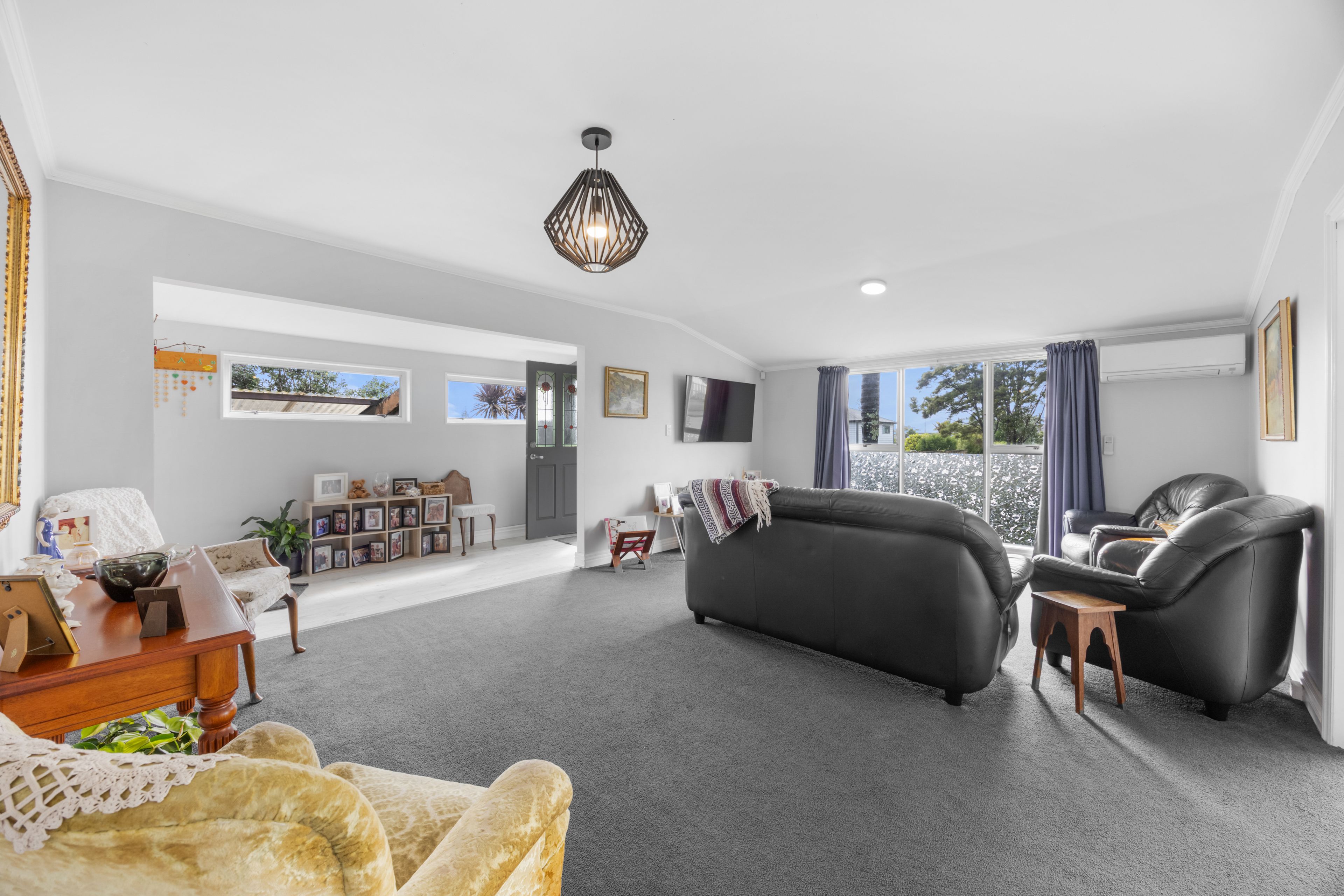 32 Taioma Crescent, Te Atatu Peninsula, Waitakere City