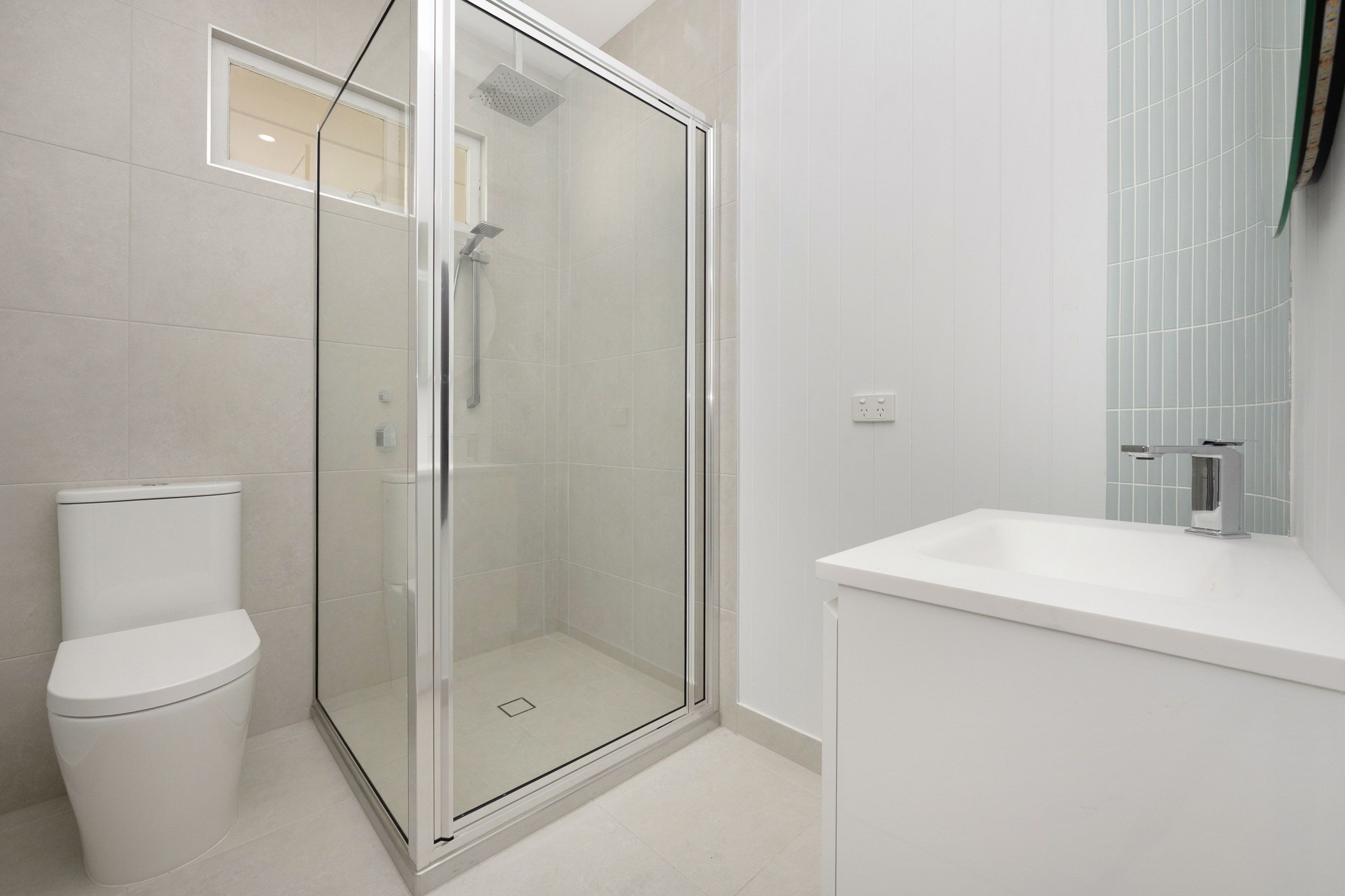 15 Lindsay Street — photo 9 of 23