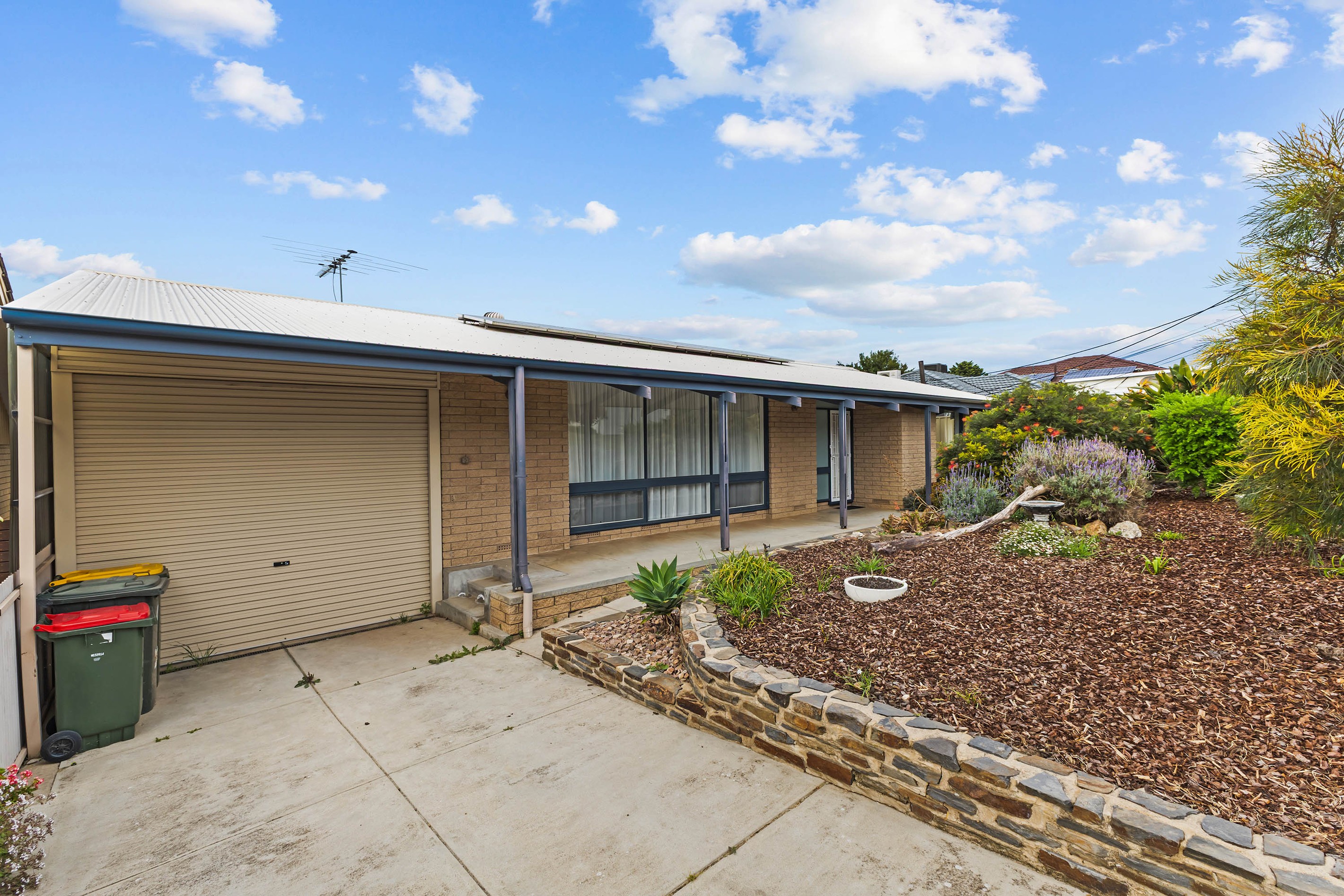 11 Chapel Road, Para Vista, SA 5093