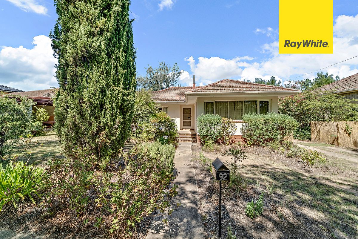 92 Schlich Street, Yarralumla ACT 2600