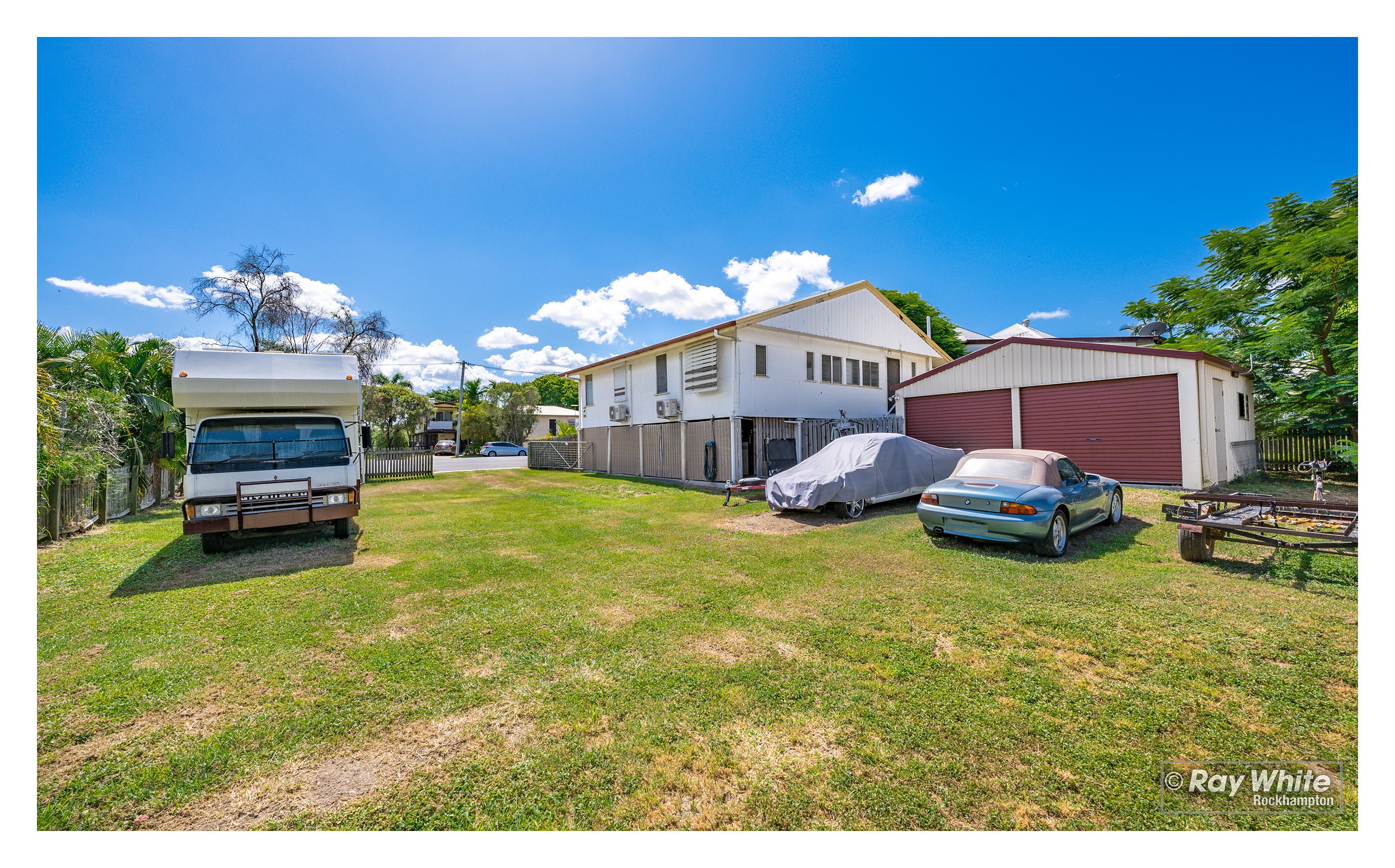 11-15 FRANCIS Street, Depot Hill, QLD 4700