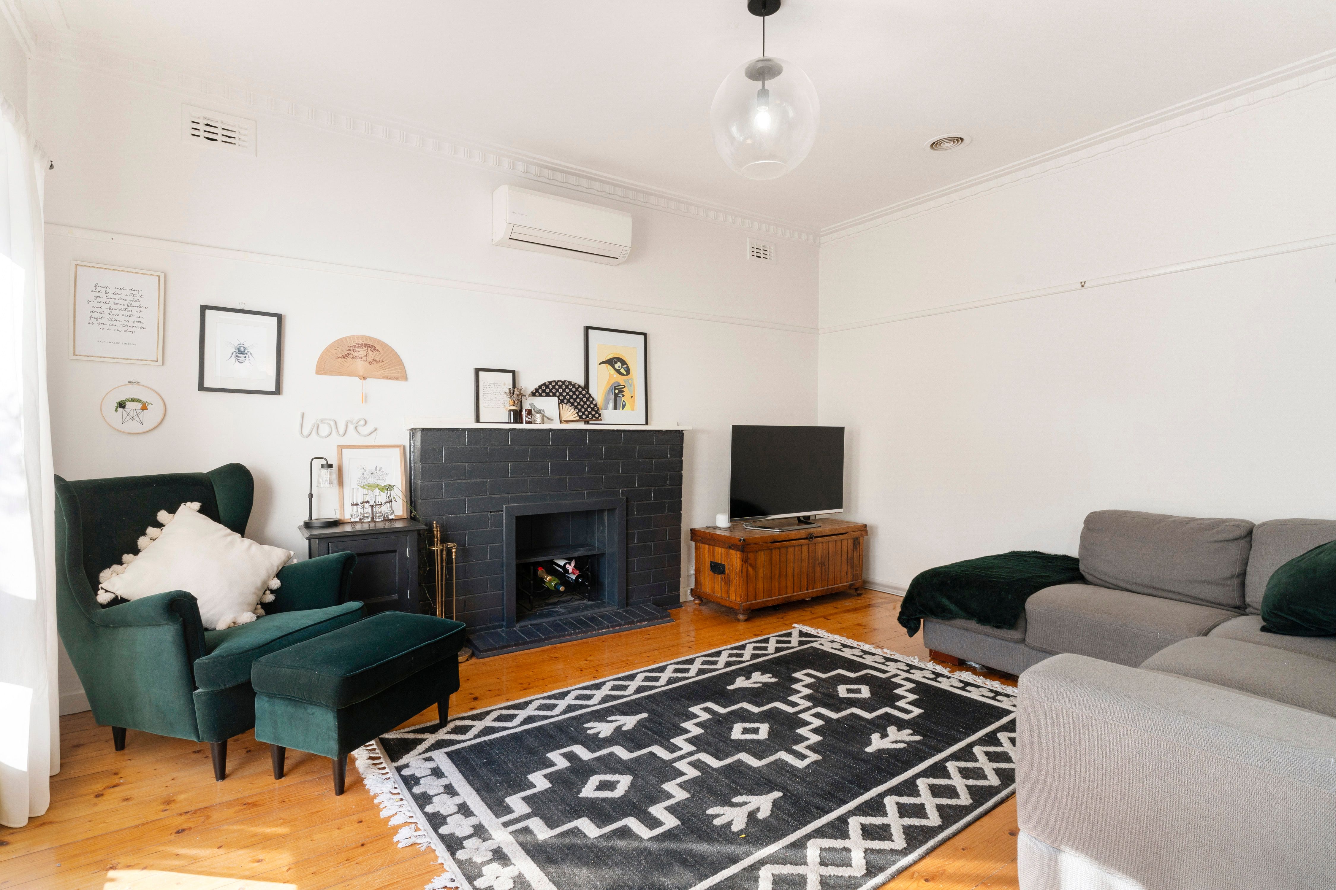1/6 Farnsworth Street — photo 3 of 9