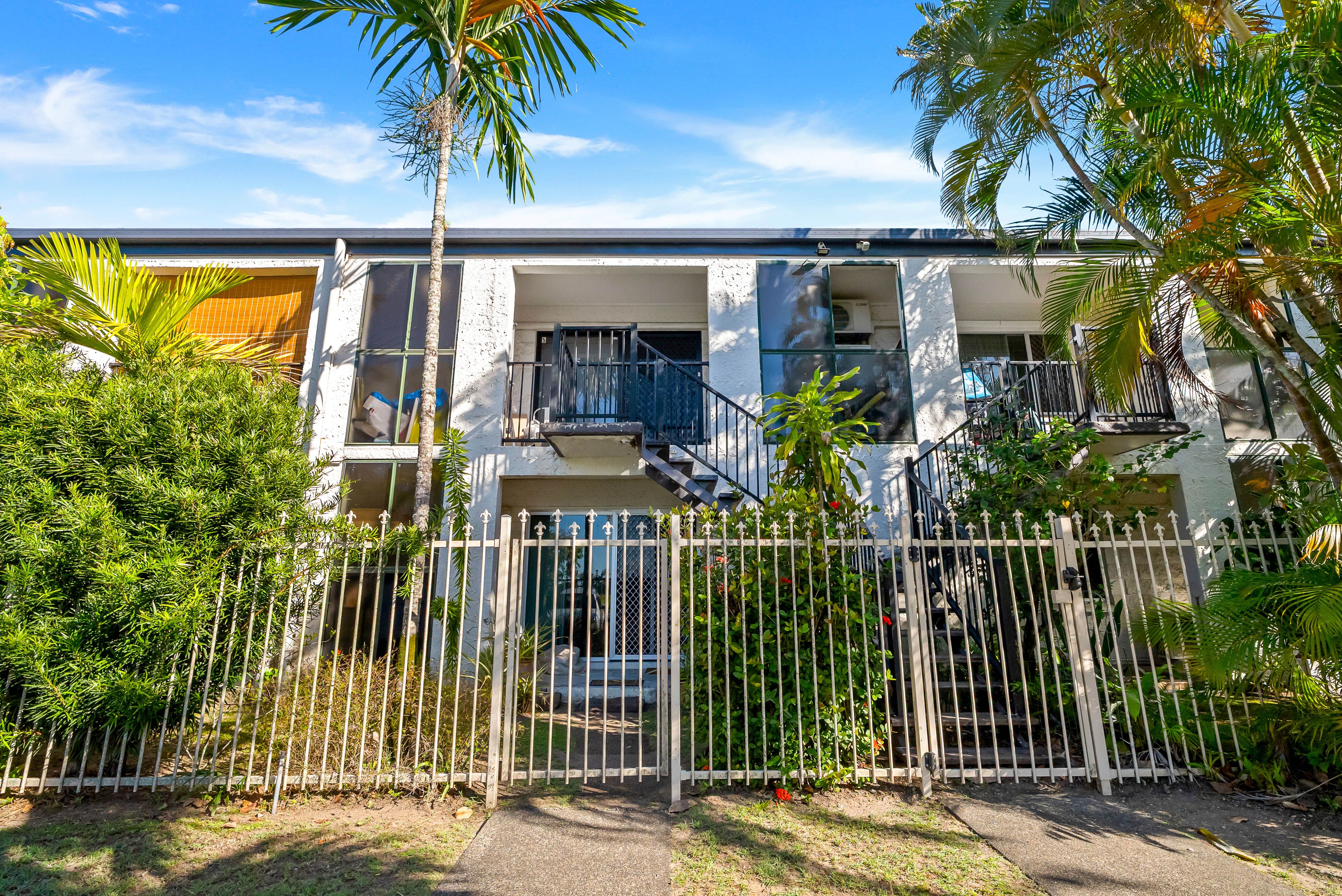 112 Digger Street , Cairns North QLD 4870