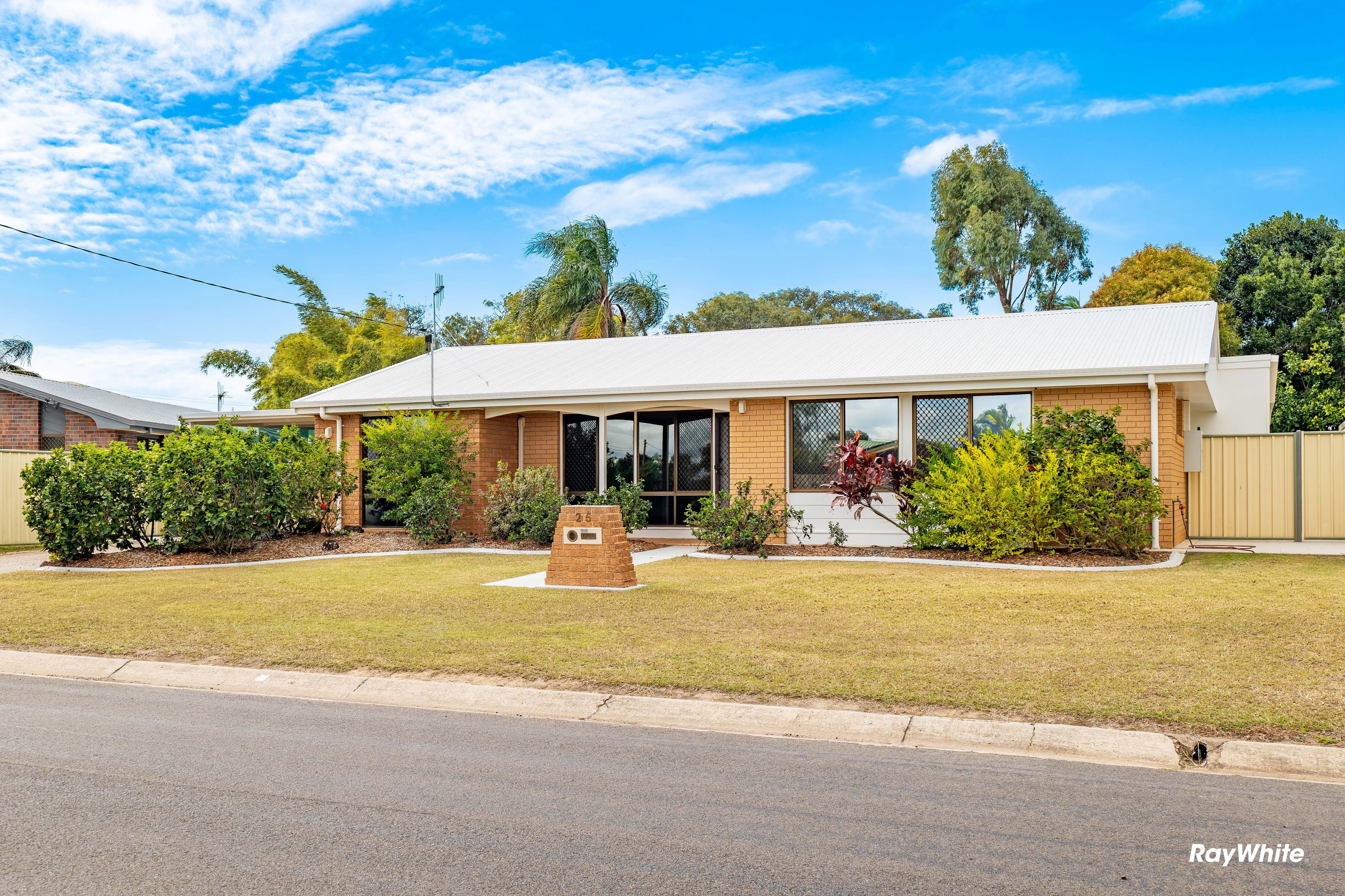 25 Mellor Street, Avenell Heights, QLD 4670