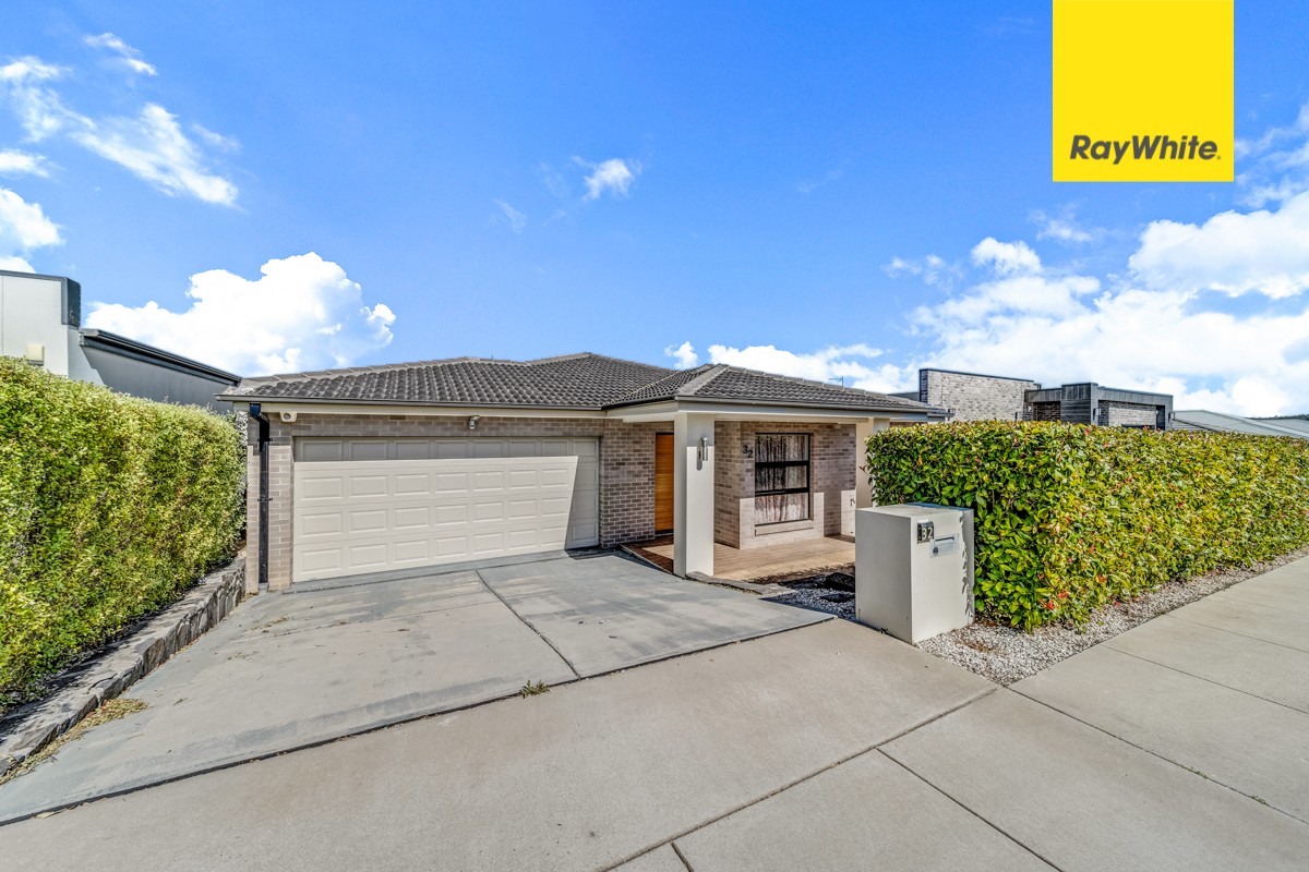 32 Lawrenson Circuit, JACKA, ACT 2914