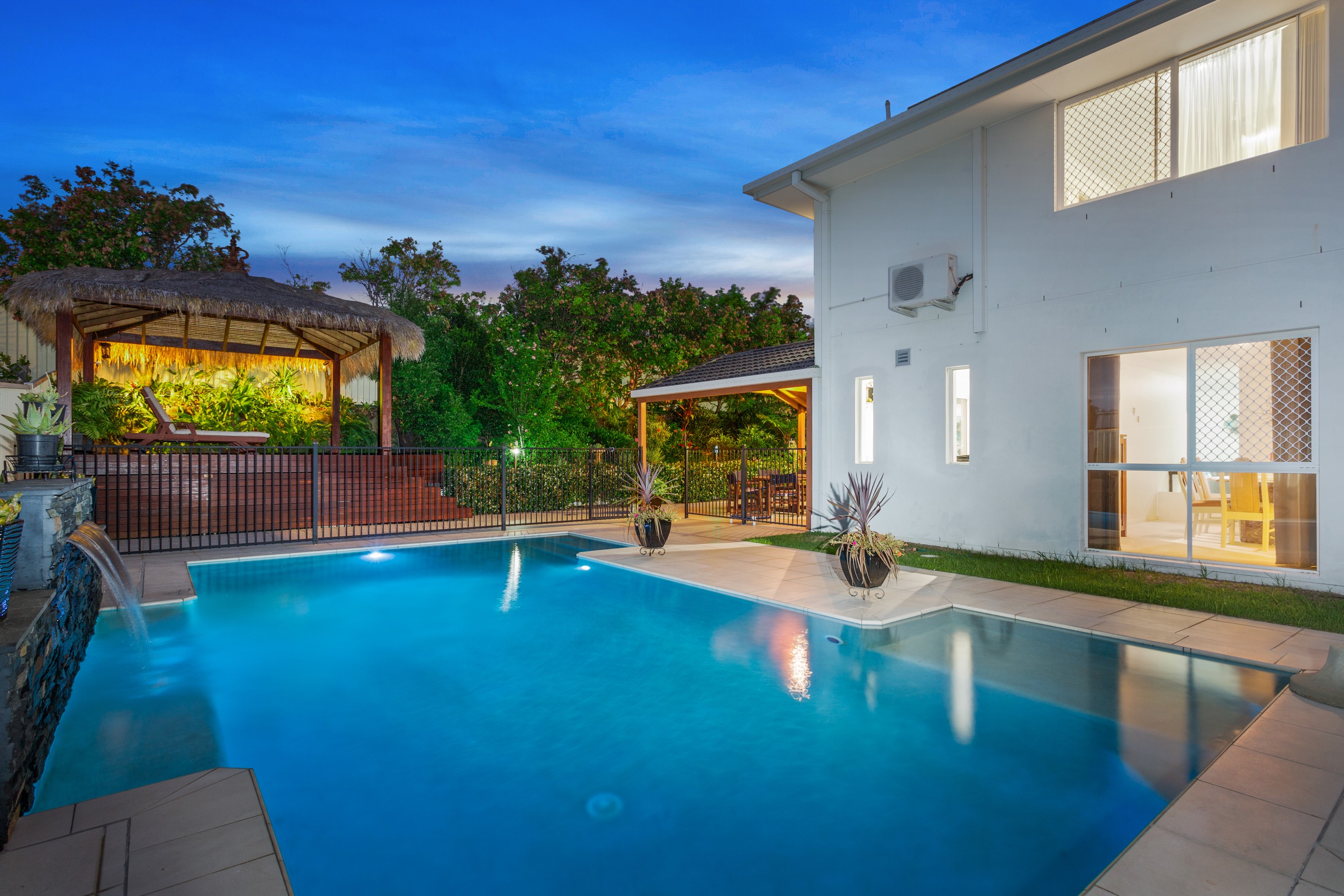 7 Tanzen Drive, Arundel, QLD 4214