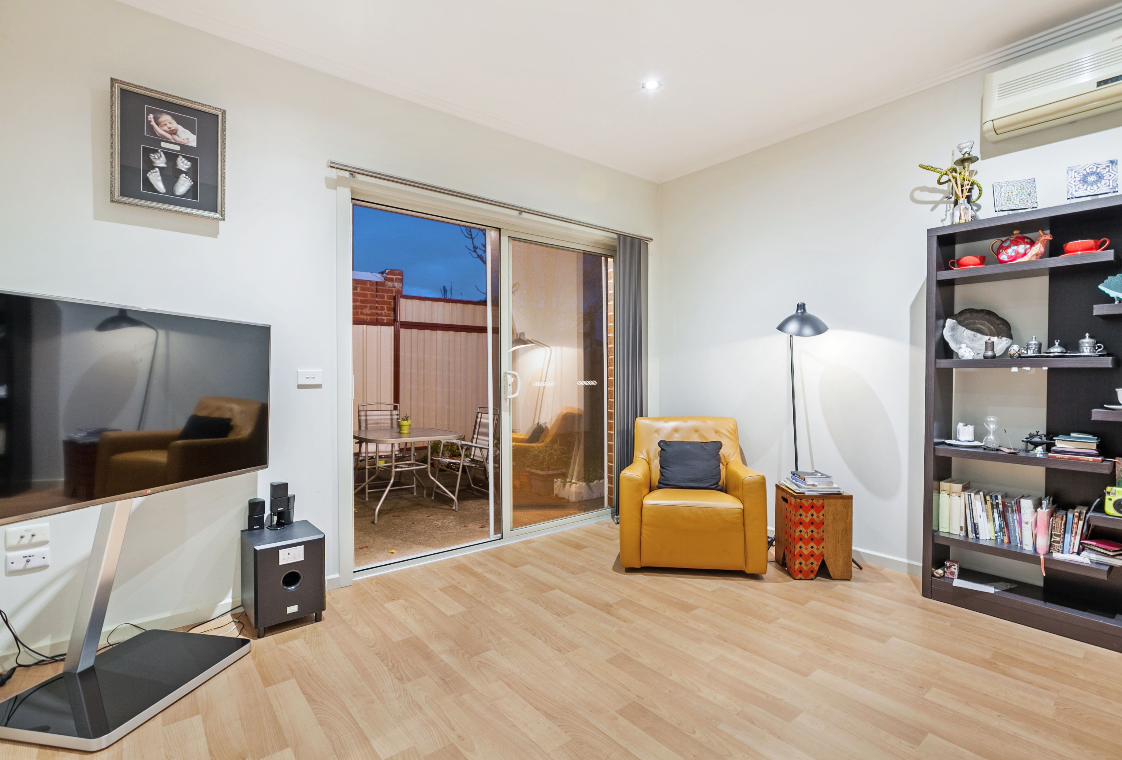 4/159 Rathcown Road, Reservoir, VIC 3073