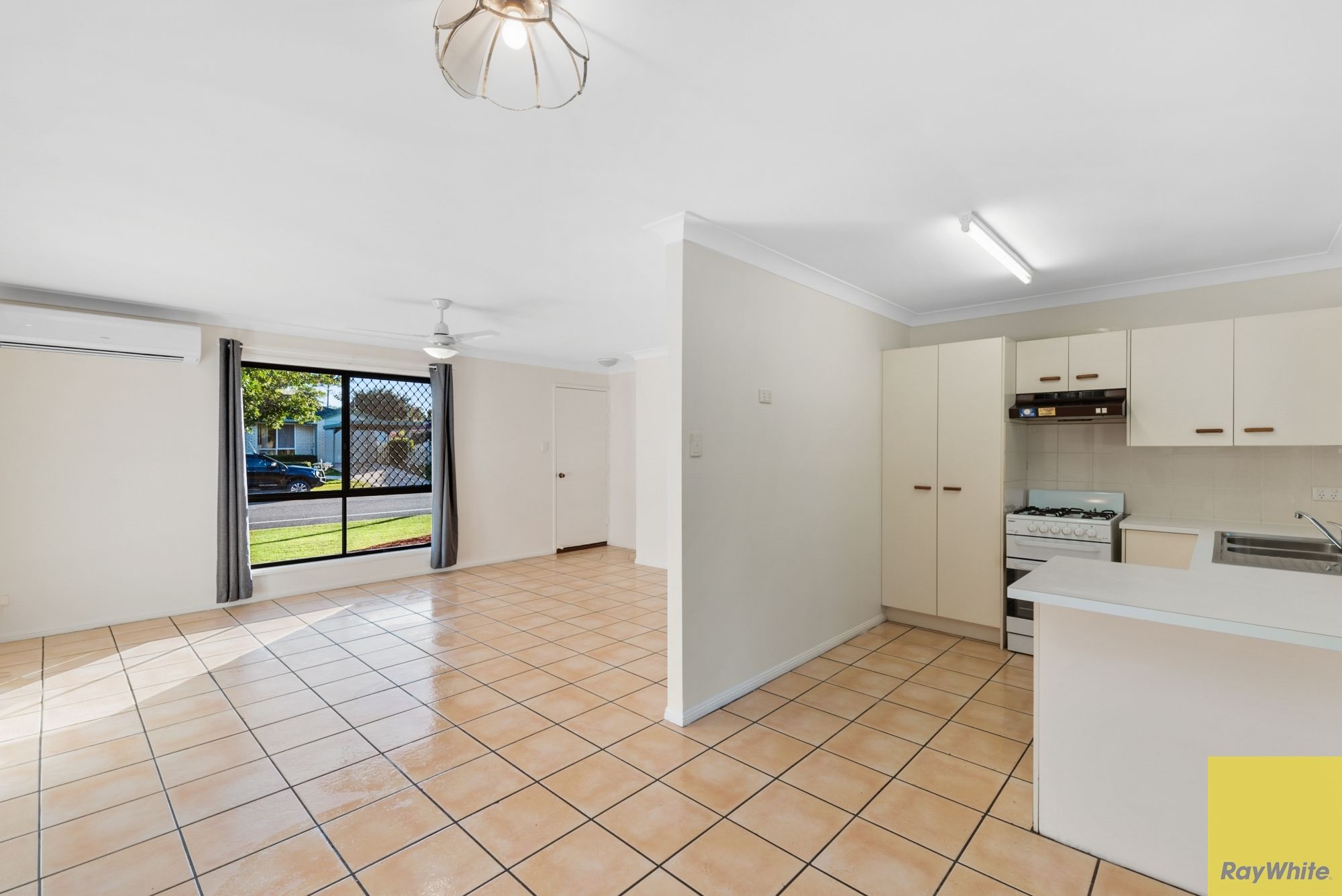 38 Bermuda Avenue, Deception Bay, QLD 4508