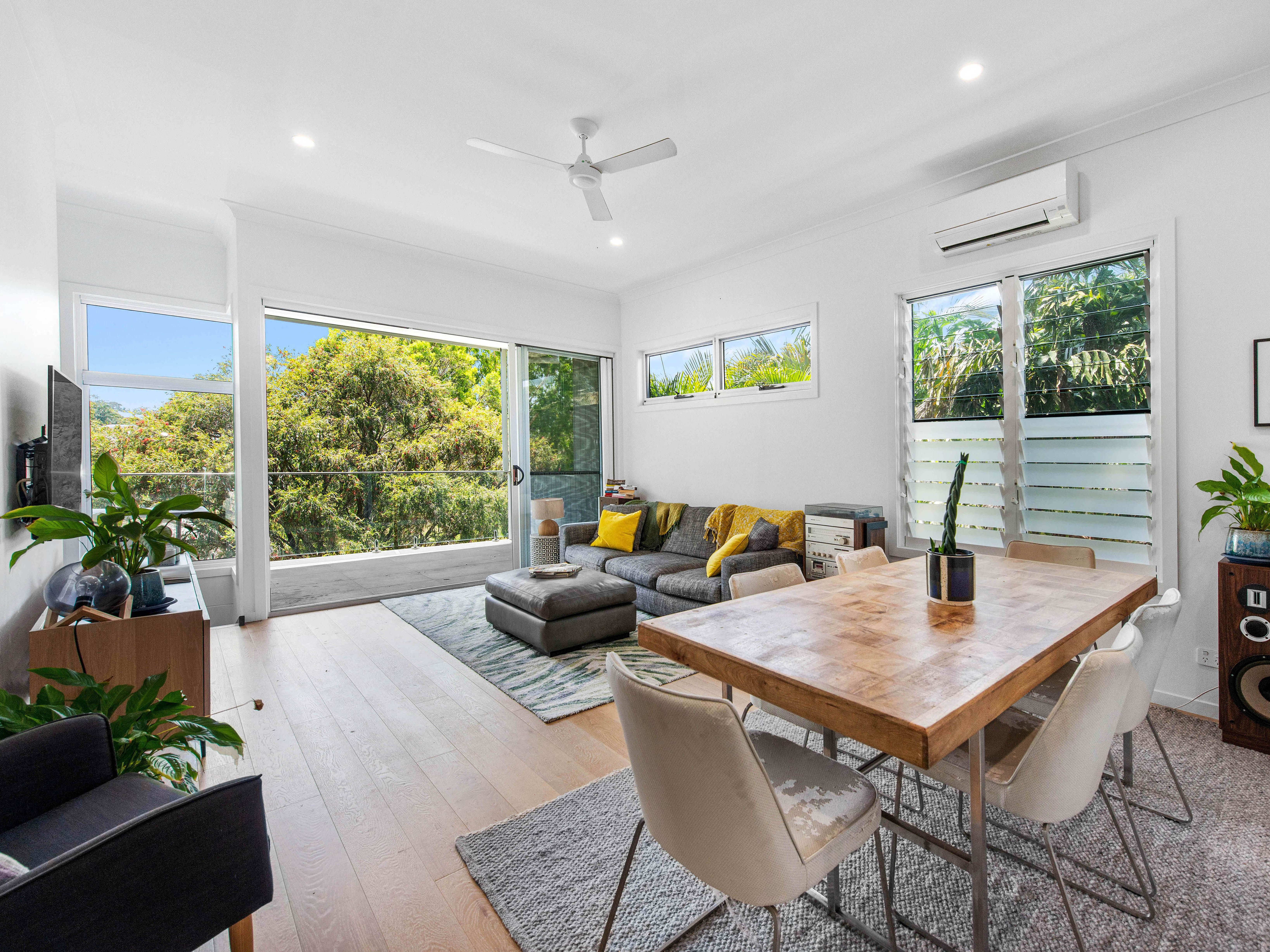 2/33 Burke Street, Coorparoo, QLD 4151