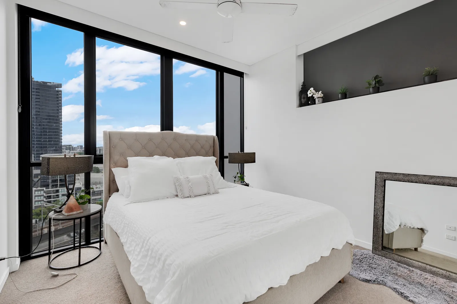 1014/19 Hope Street, South Brisbane