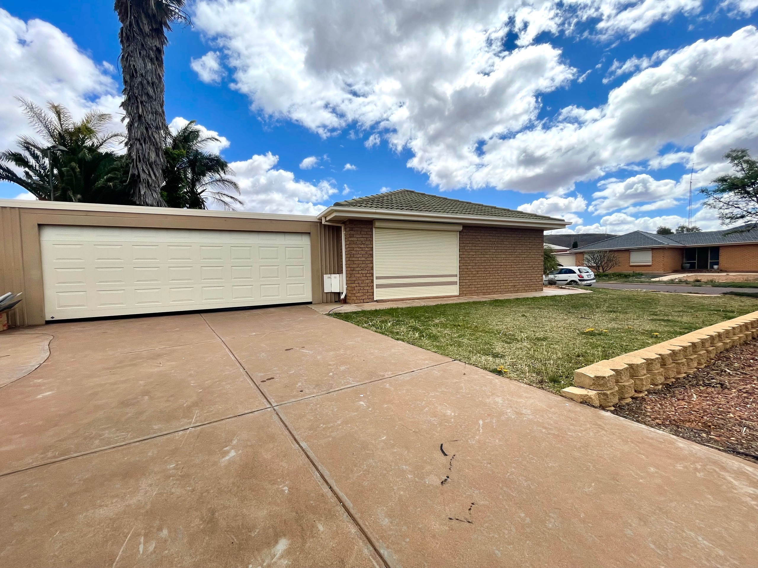 32 Abraham Drive, Whyalla Stuart, SA 5608
