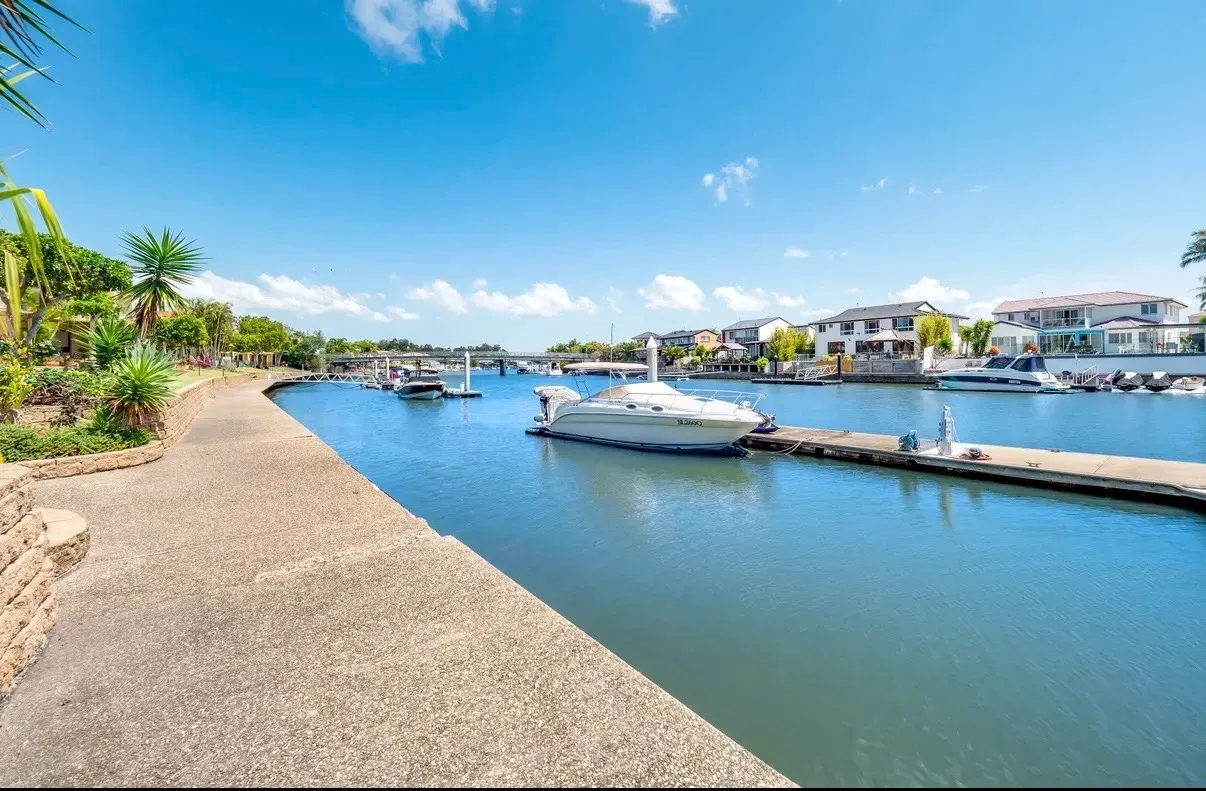 29/100 Morala Avenue, Runaway Bay QLD 4216