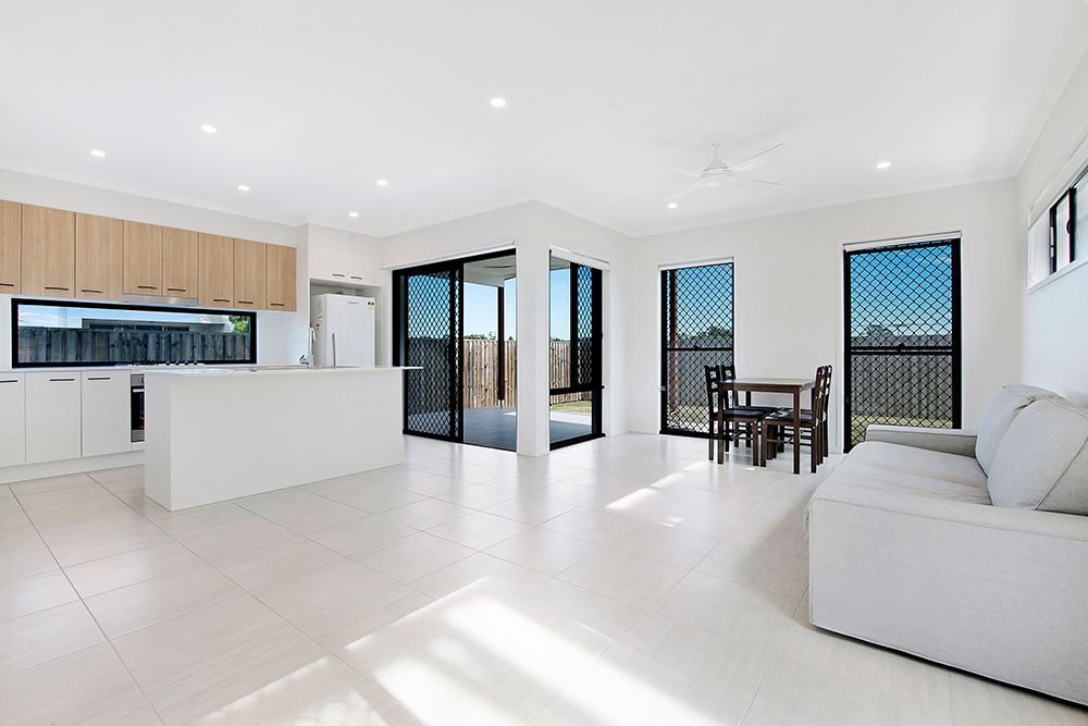 2 Morningview Place, Carindale, QLD 4152