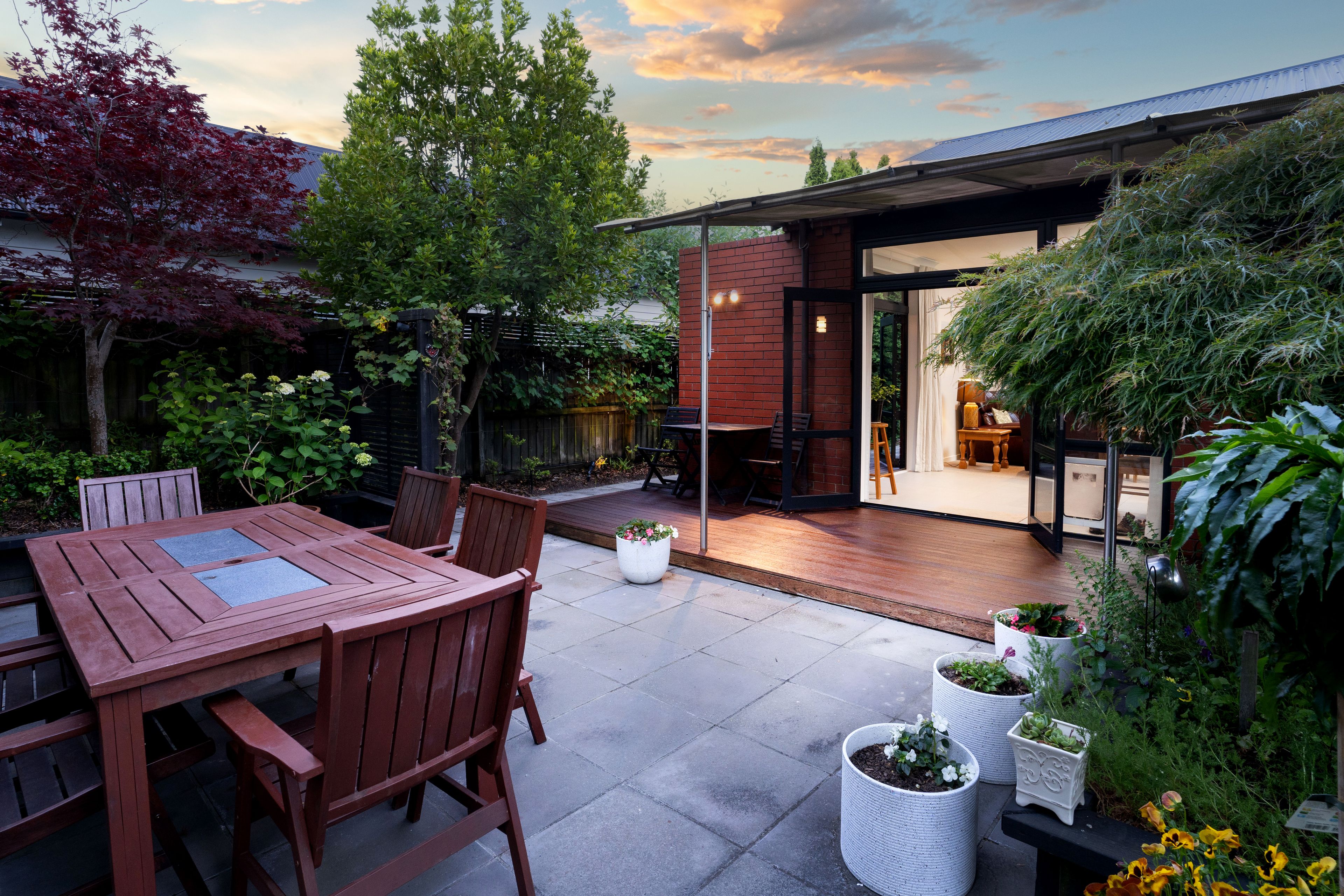 9 Bretts Road, St Albans, Christchurch City